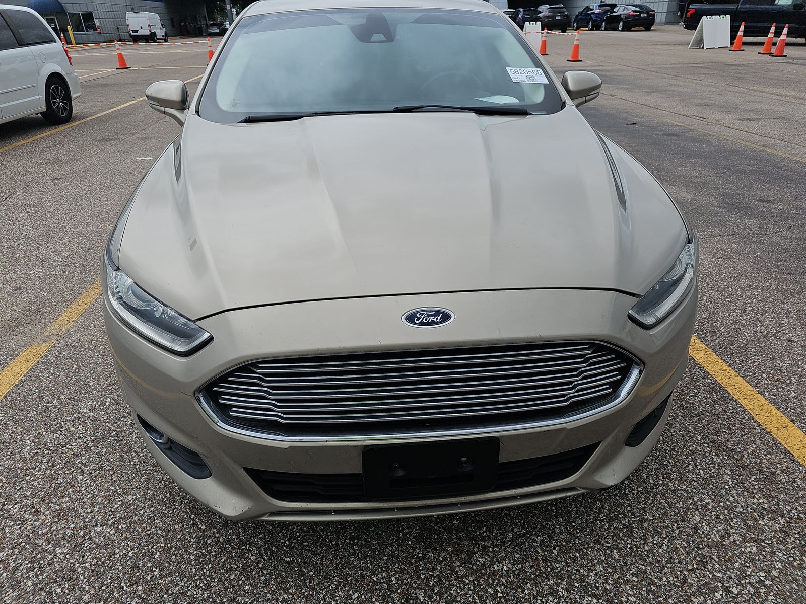 2016 Ford Fusion SE FWD