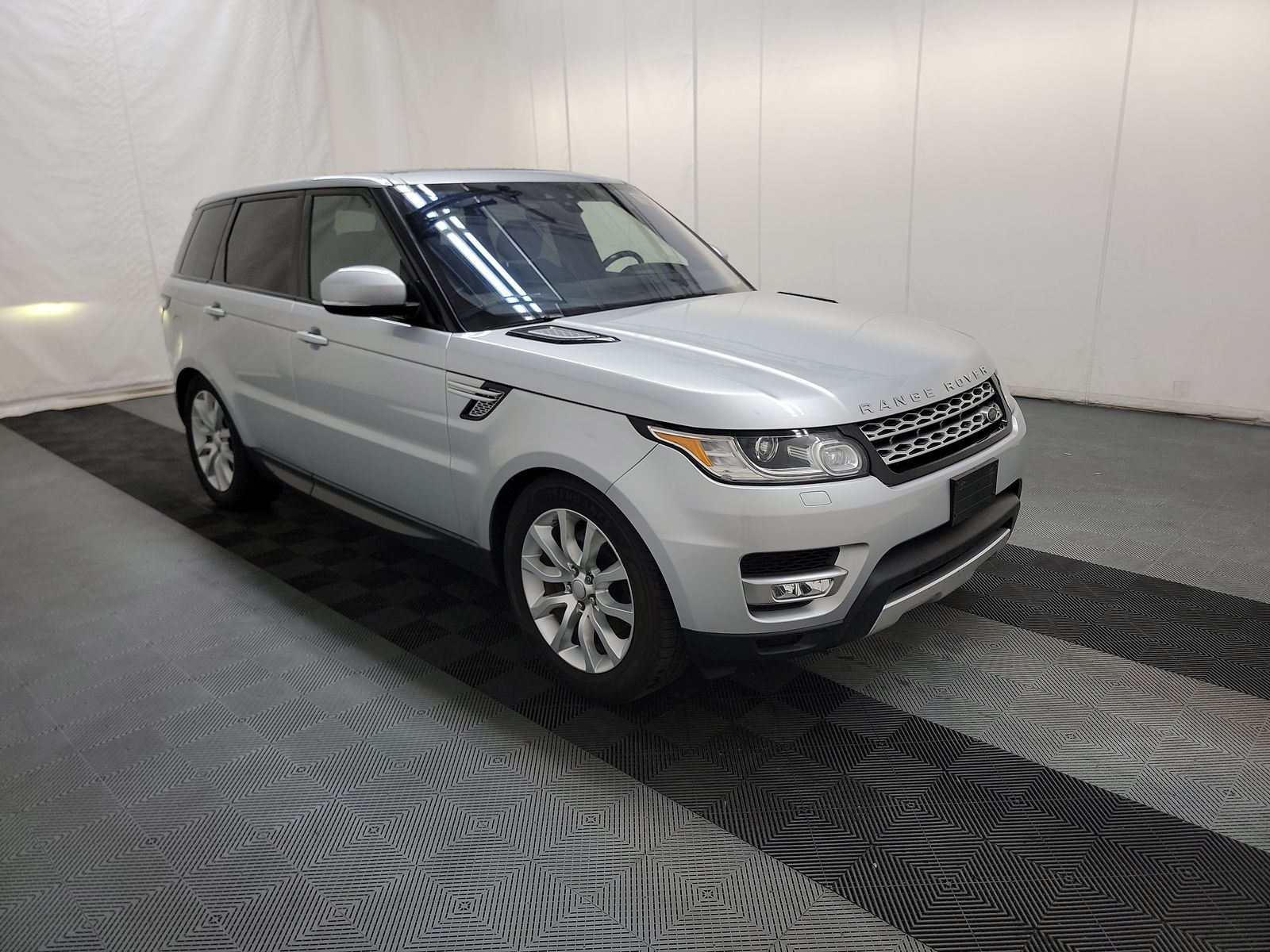 2017 Land Rover Range Rover Sport HSE AWD