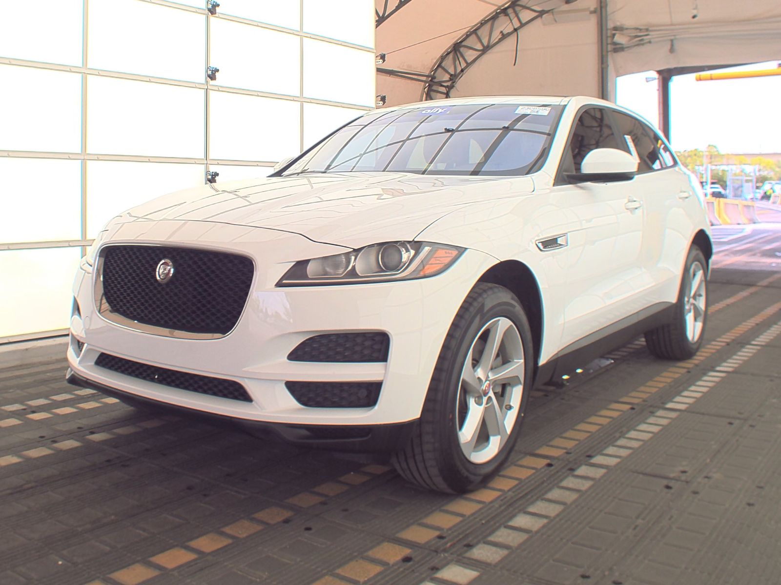 2017 Jaguar F-PACE 35t Premium AWD