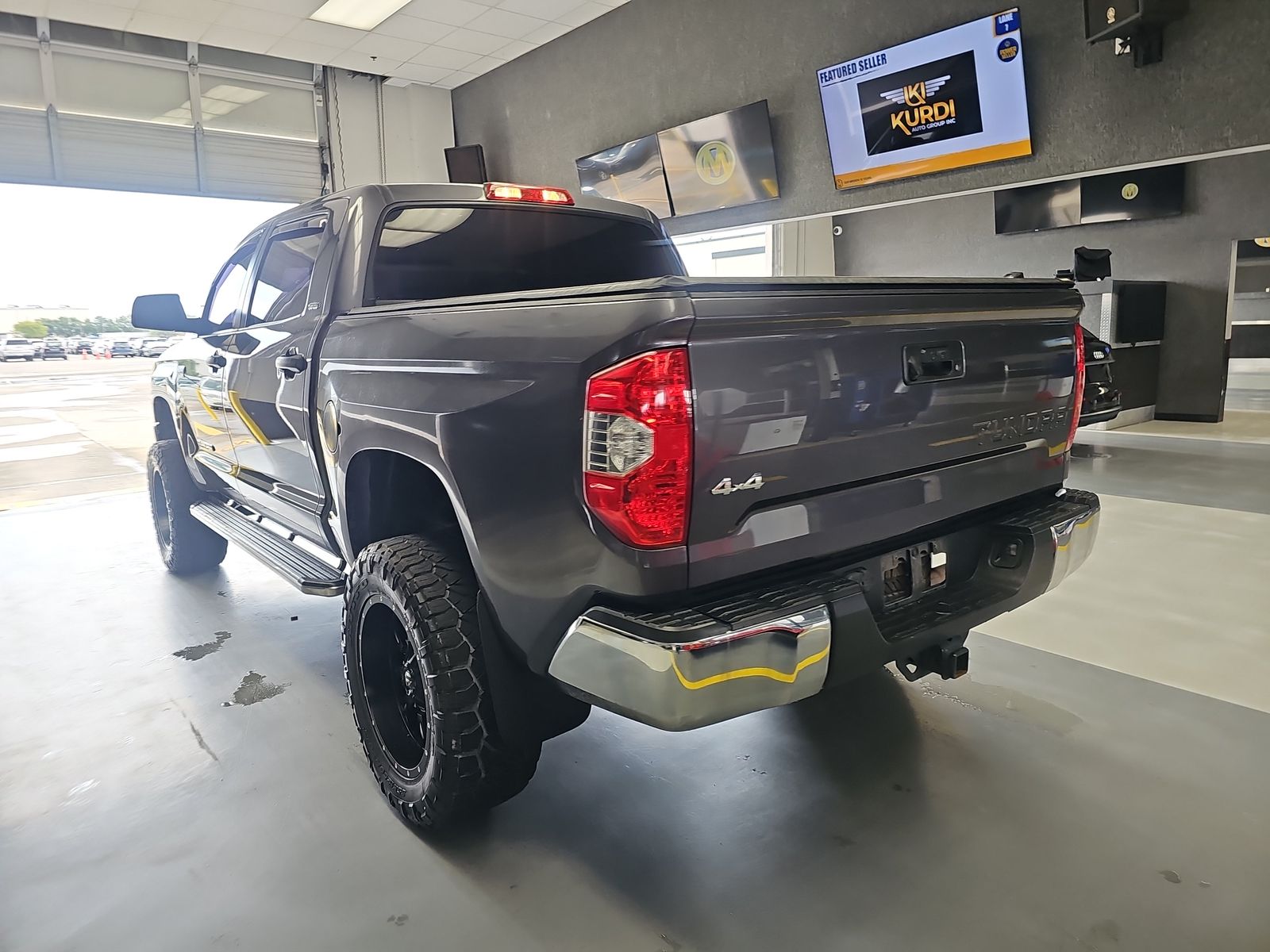 2018 Toyota Tundra SR5 AWD