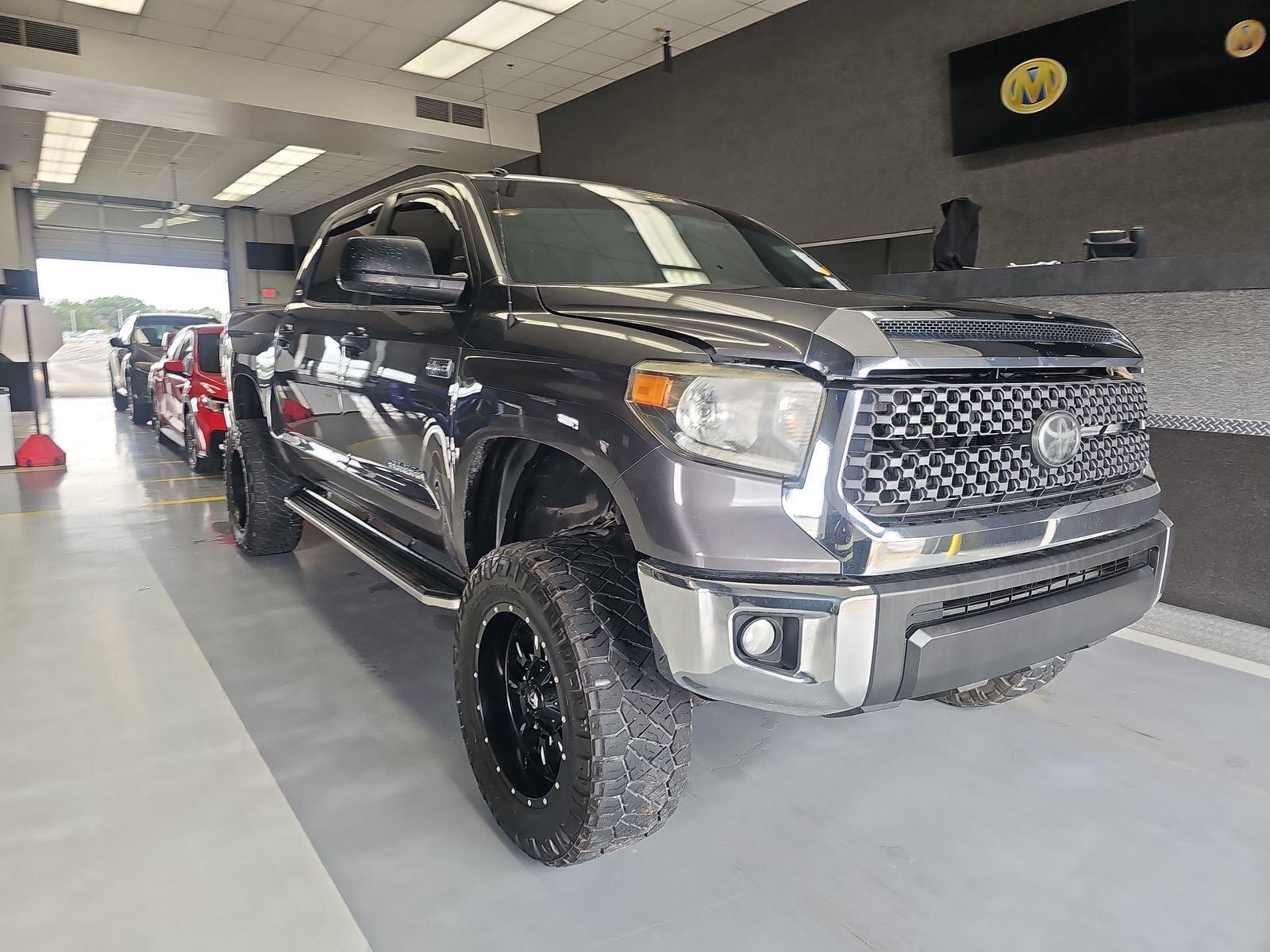 2018 Toyota Tundra SR5 AWD