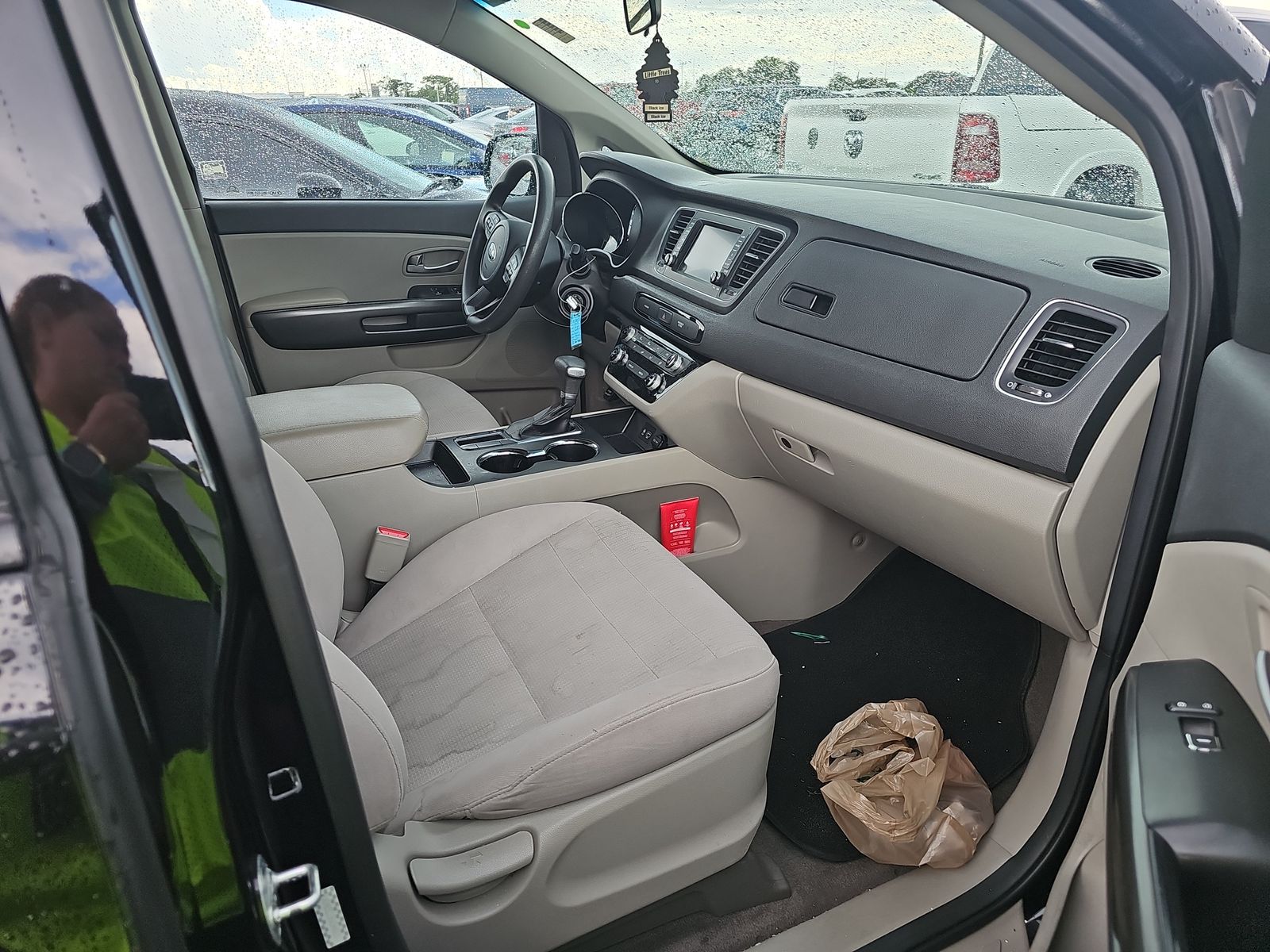 2019 Kia Sedona LX FWD