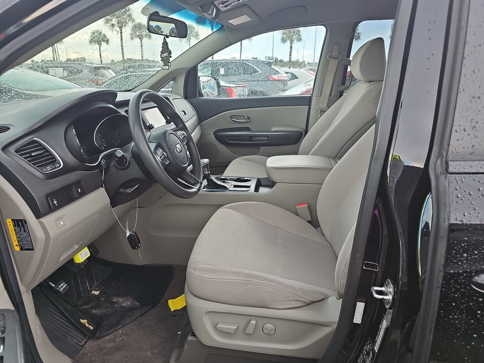 2019 Kia Sedona LX FWD