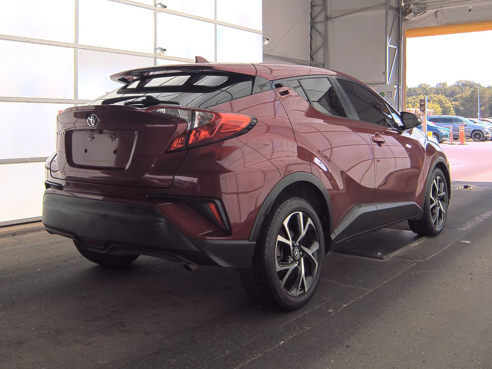 2018 Toyota C-HR XLE Premium FWD