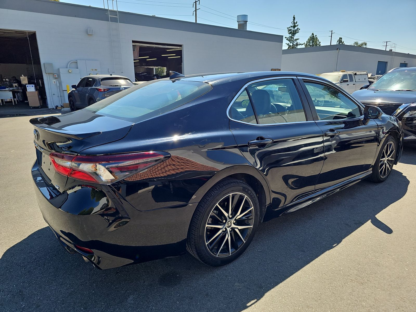 2021 Toyota Camry SE FWD