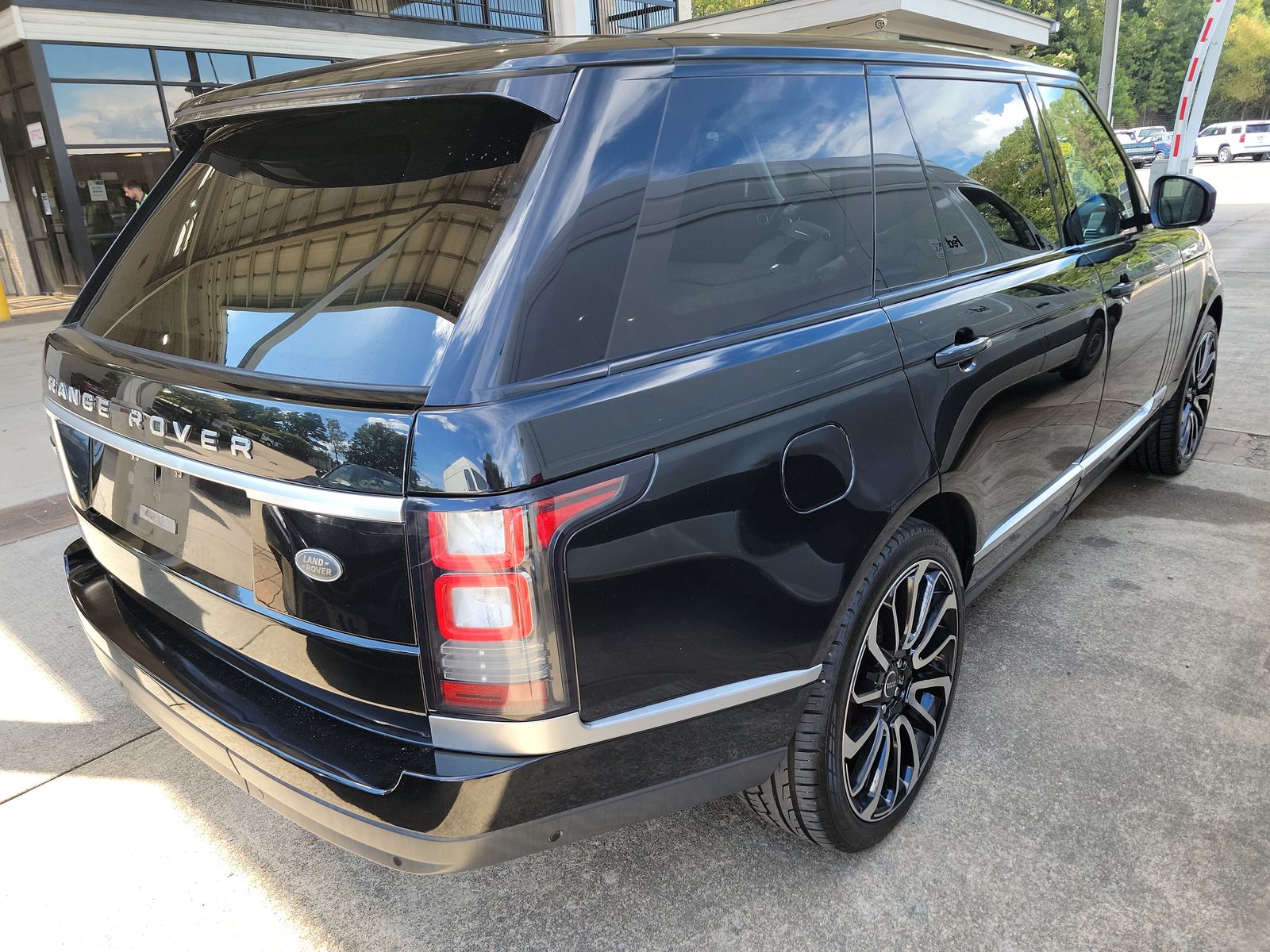 2014 Land Rover Range Rover Supercharged LWB AWD