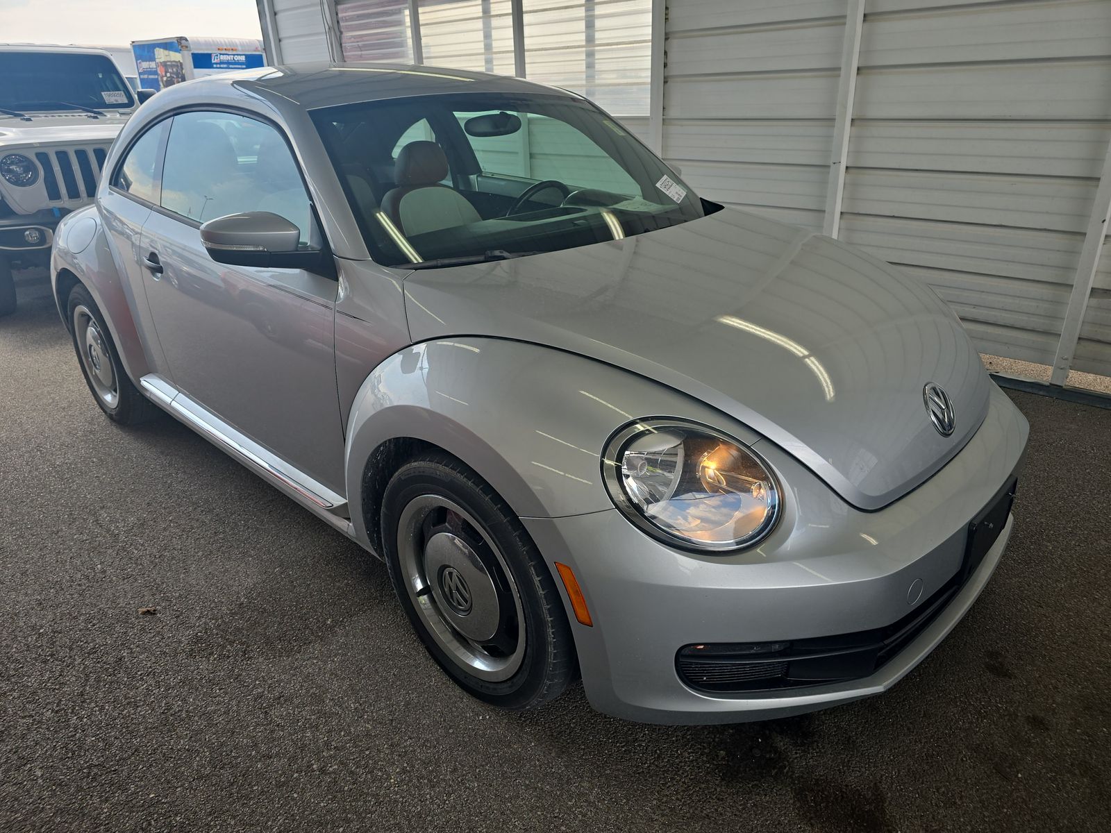 2015 Volkswagen Beetle 1.8T Classic FWD