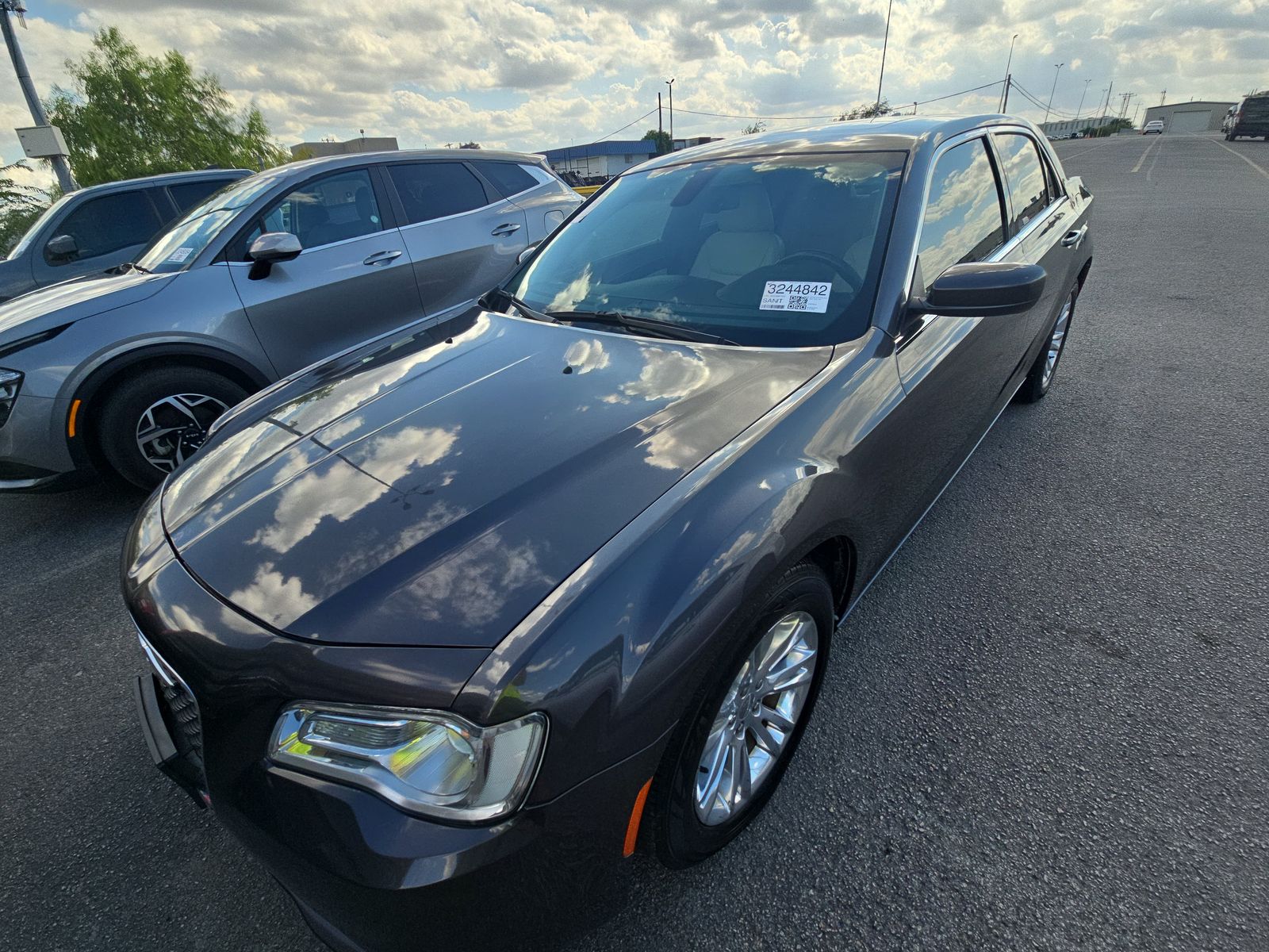 2019 Chrysler 300 Touring L RWD