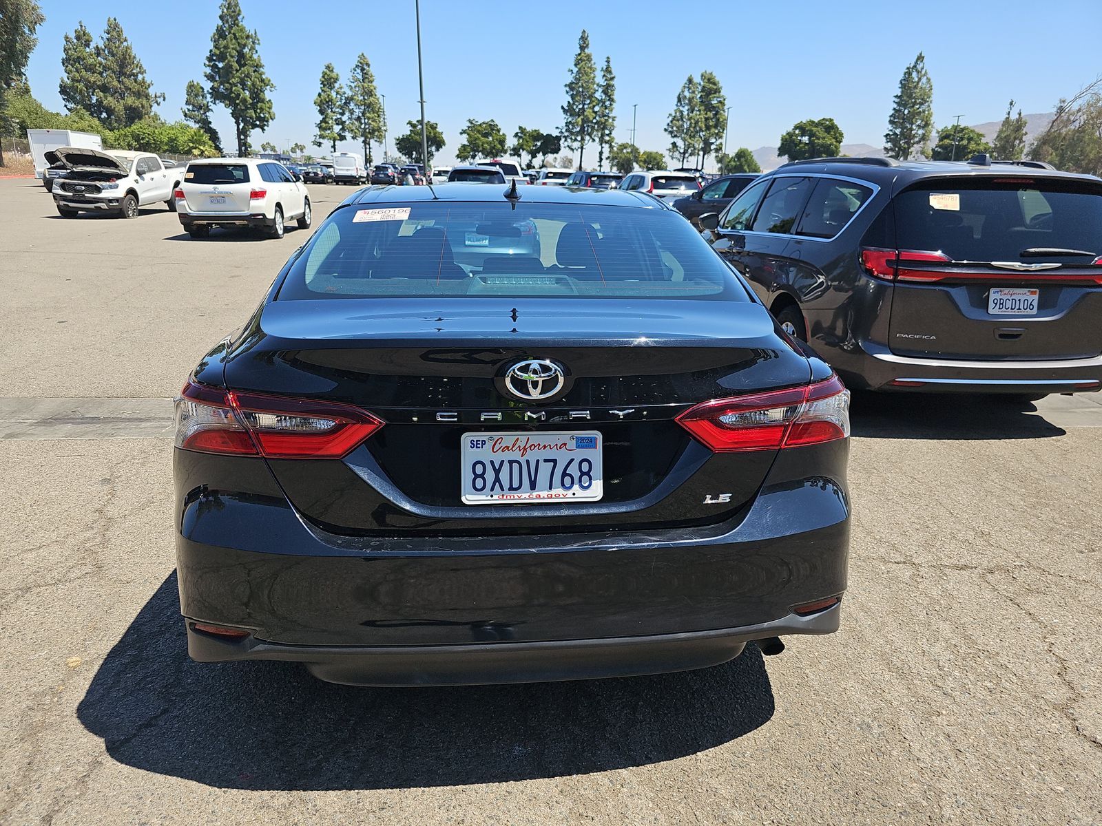 2022 Toyota Camry LE FWD