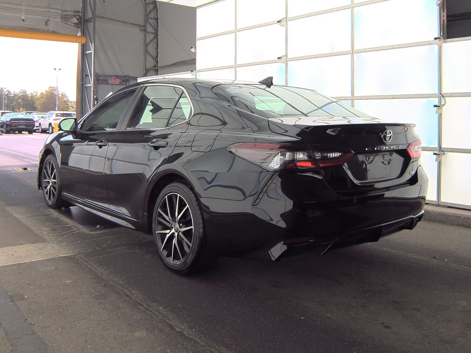 2021 Toyota Camry SE FWD