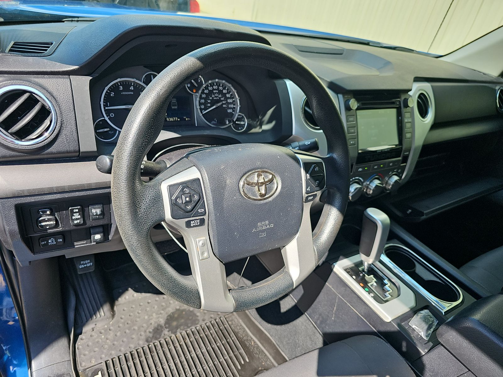 2017 Toyota Tundra SR5 AWD