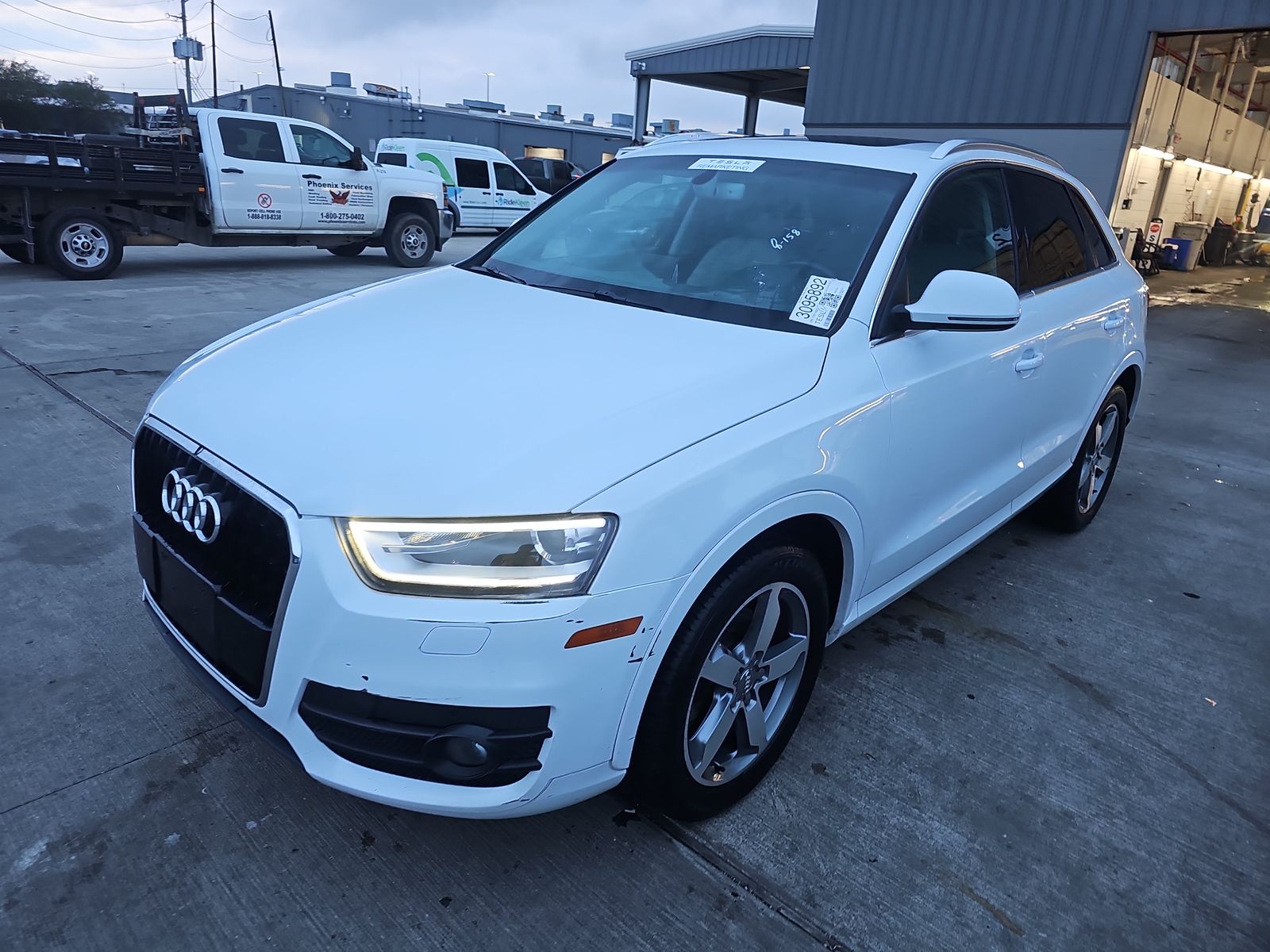 2015 Audi Q3 2.0T Premium Plus FWD