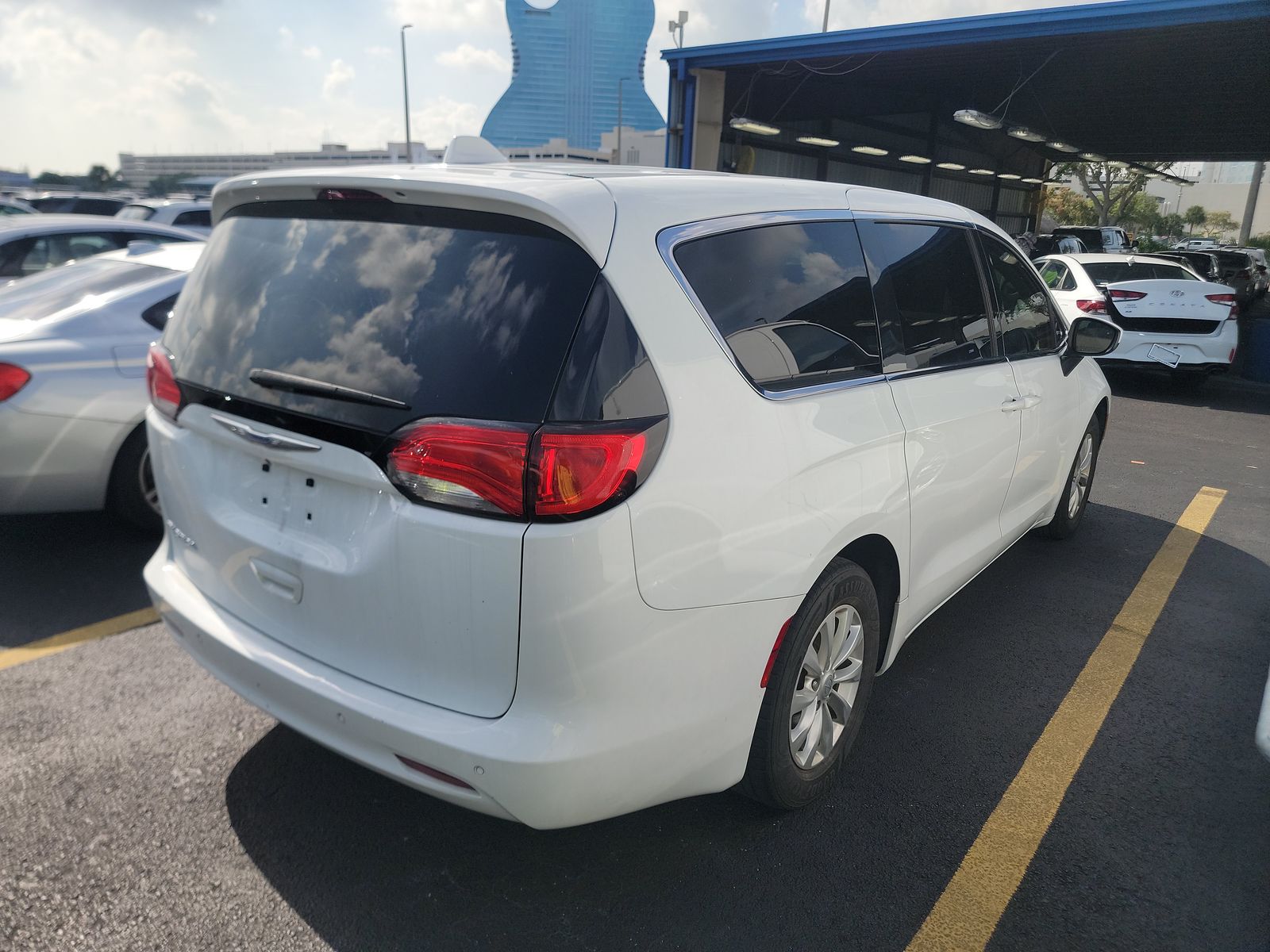 2018 Chrysler Pacifica LX FWD