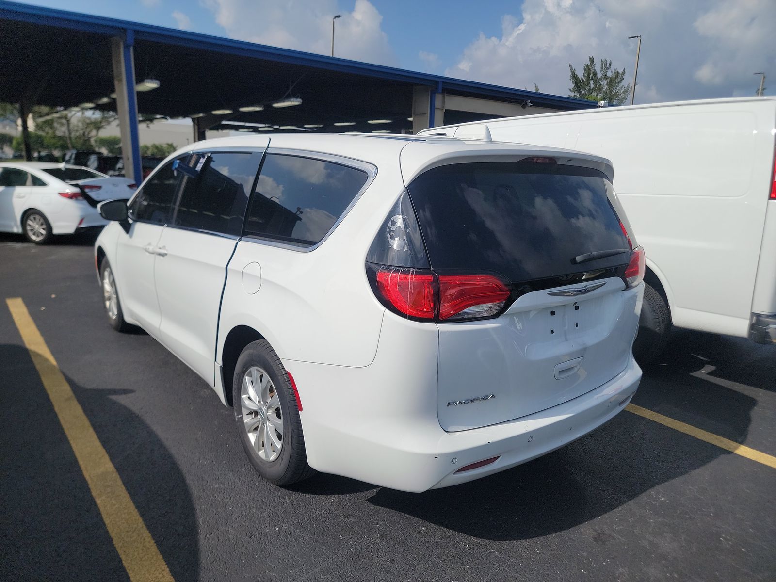 2018 Chrysler Pacifica LX FWD