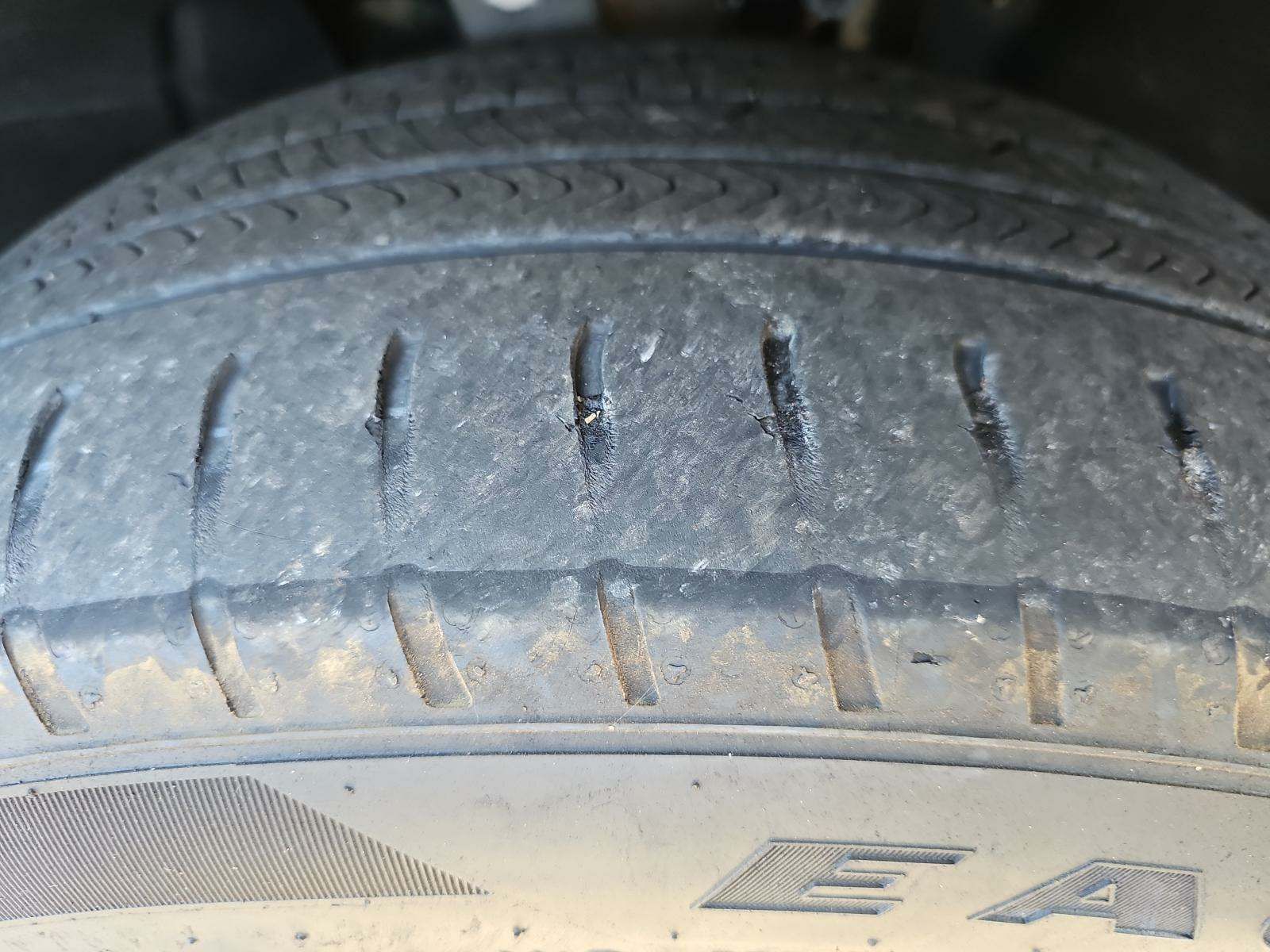 2022 Audi e-tron Premium AWD