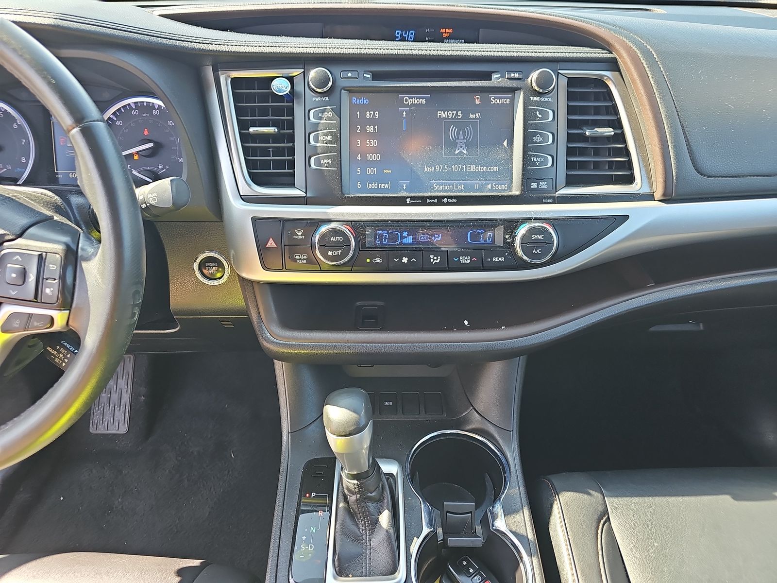 2019 Toyota Highlander XLE FWD