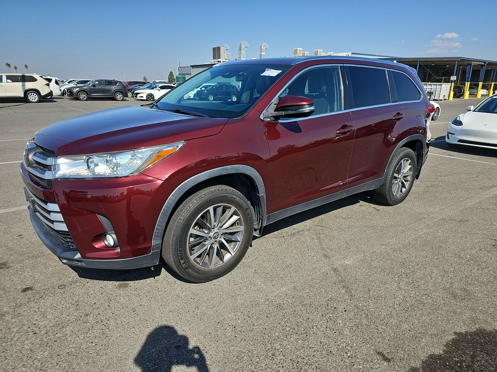 2019 Toyota Highlander XLE FWD