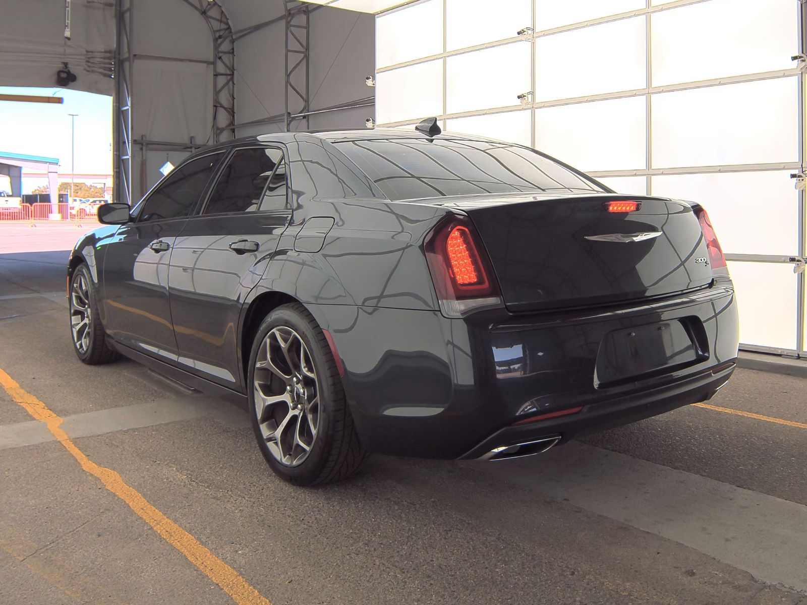 2018 Chrysler 300 S RWD