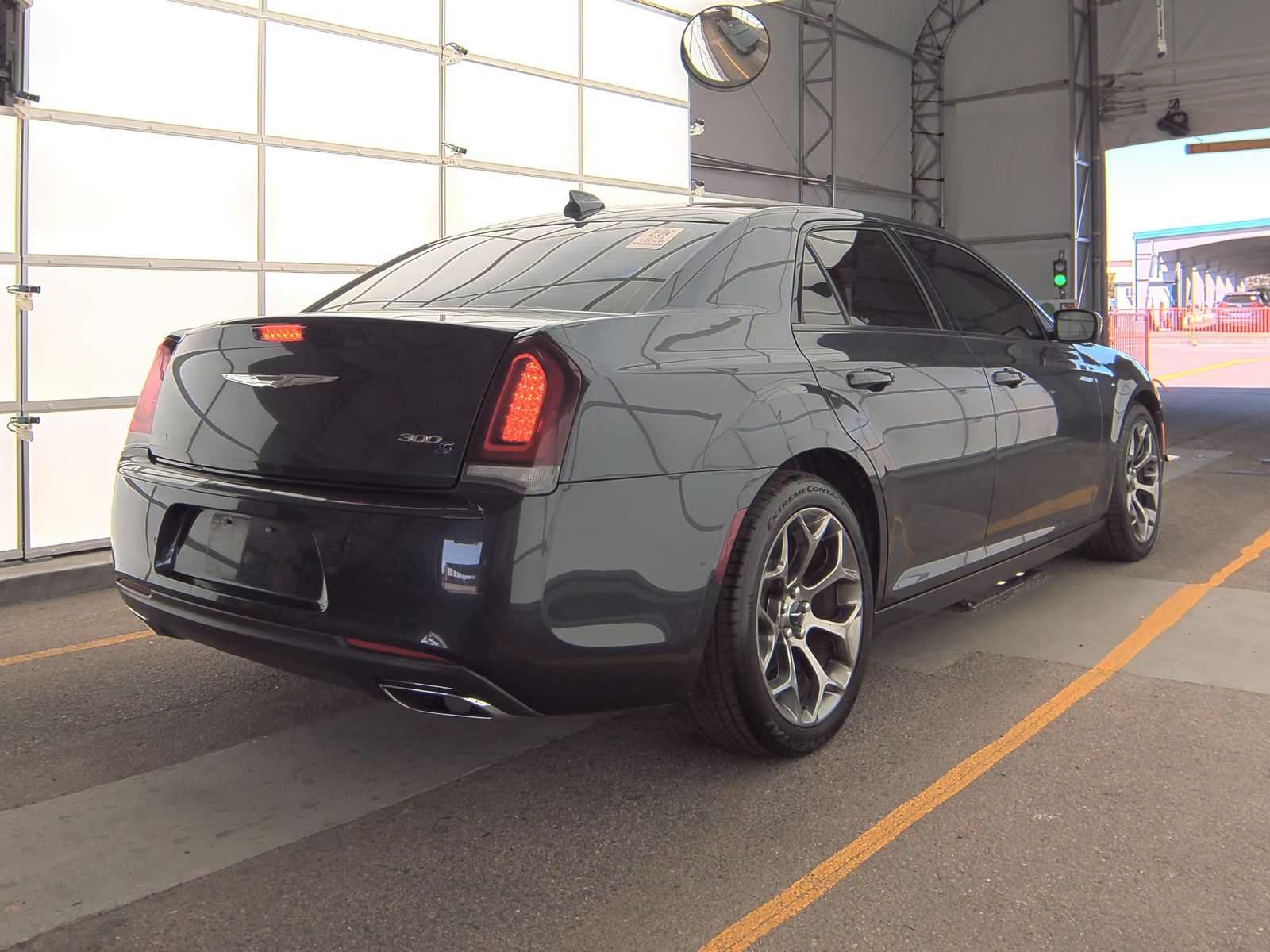 2018 Chrysler 300 S RWD