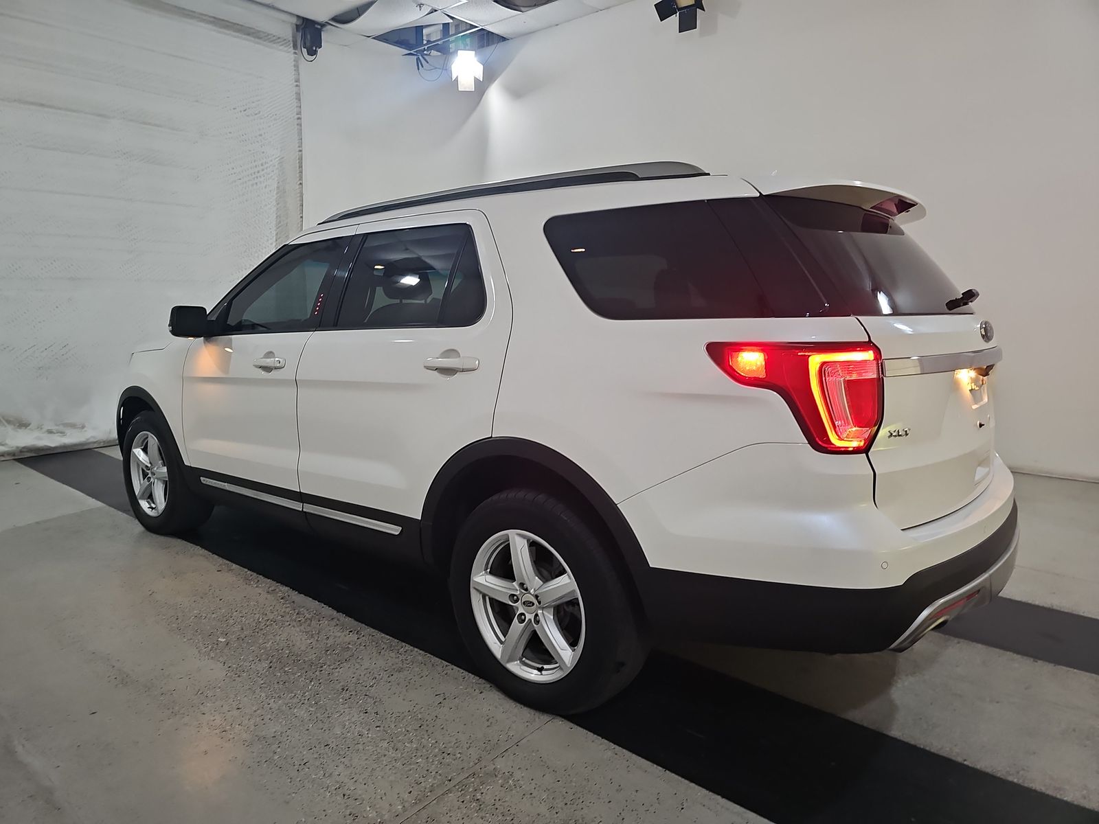 2016 Ford Explorer XLT AWD