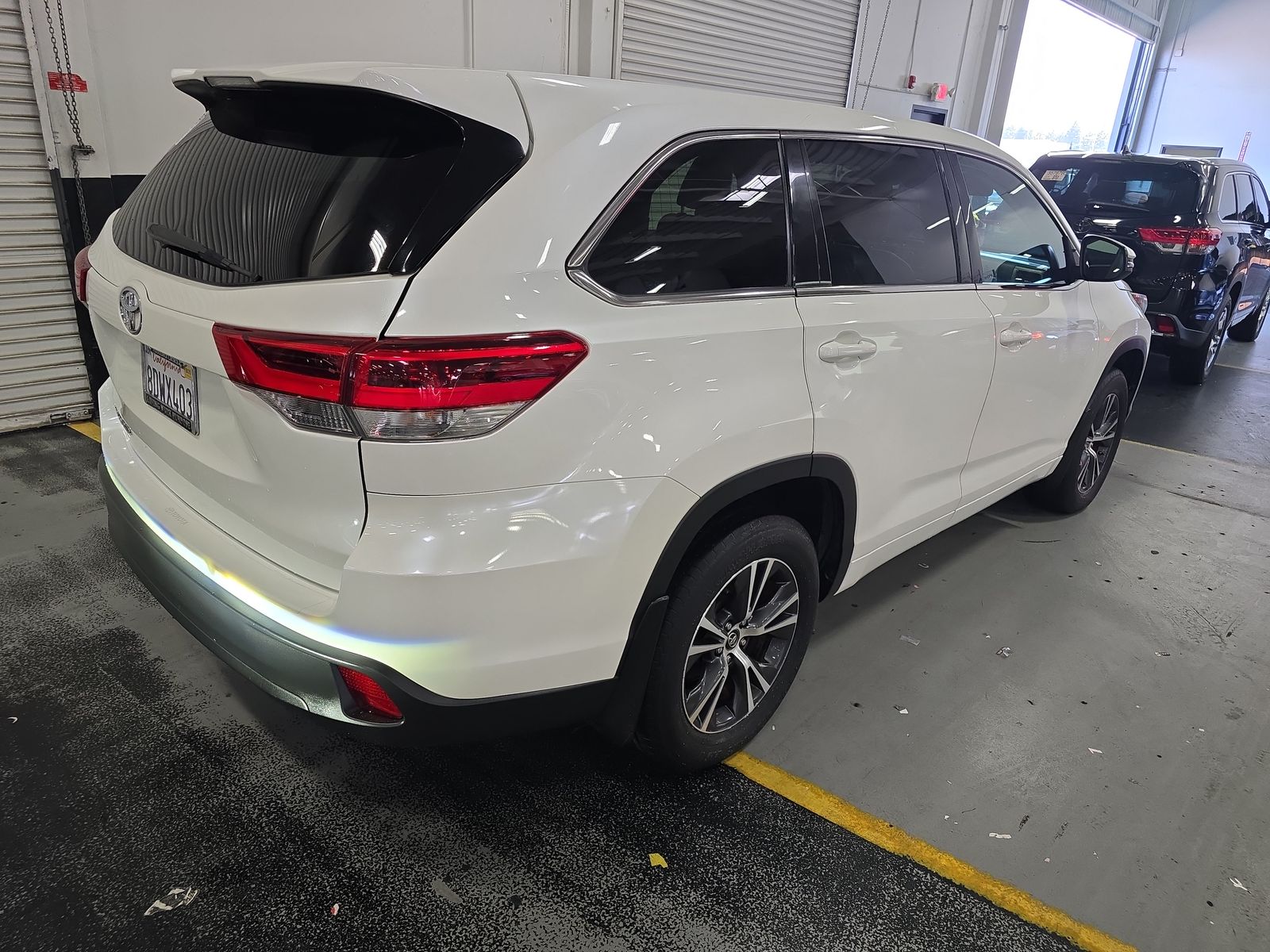 2018 Toyota Highlander LE FWD