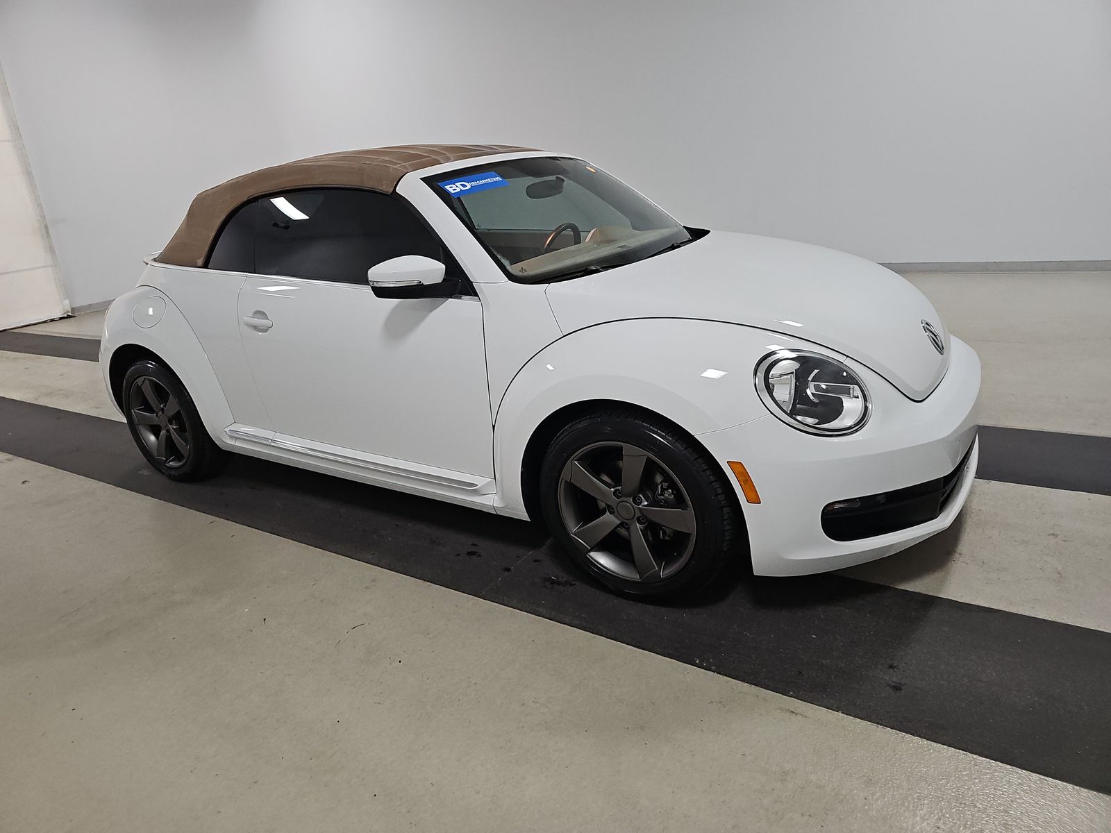 2014 Volkswagen Beetle 1.8T FWD