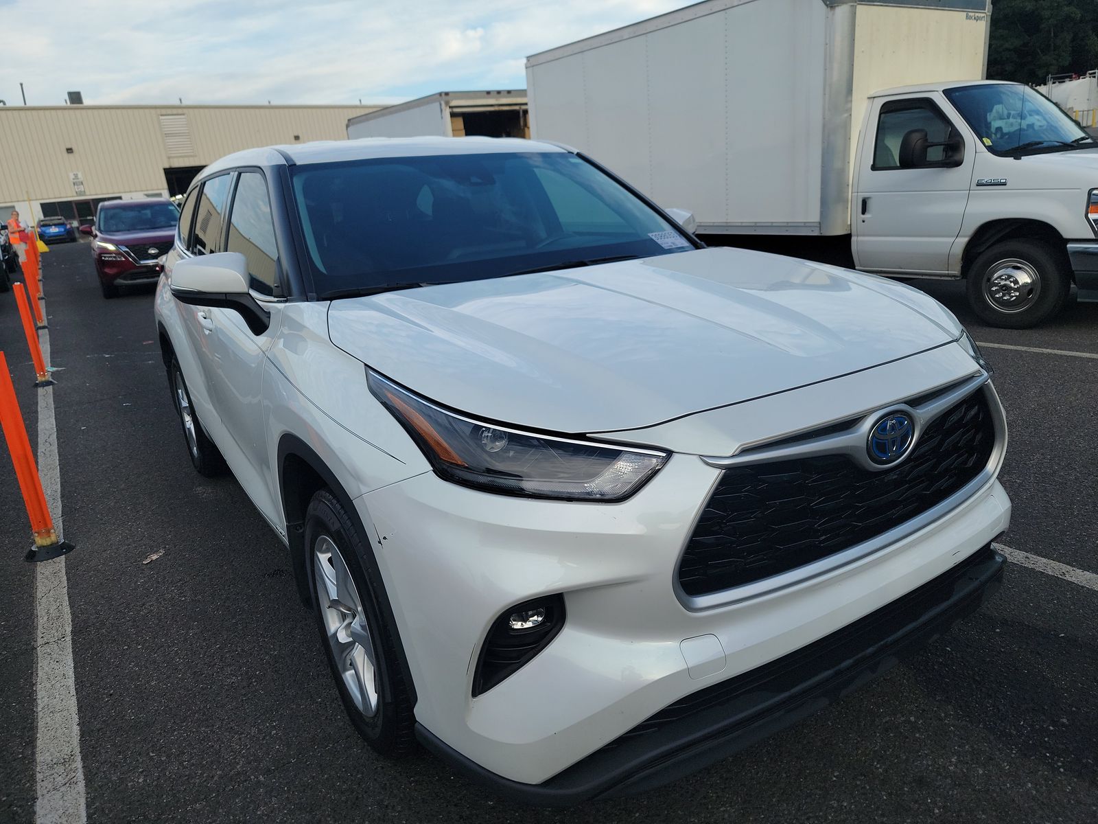 2022 Toyota Highlander Hybrid LE AWD