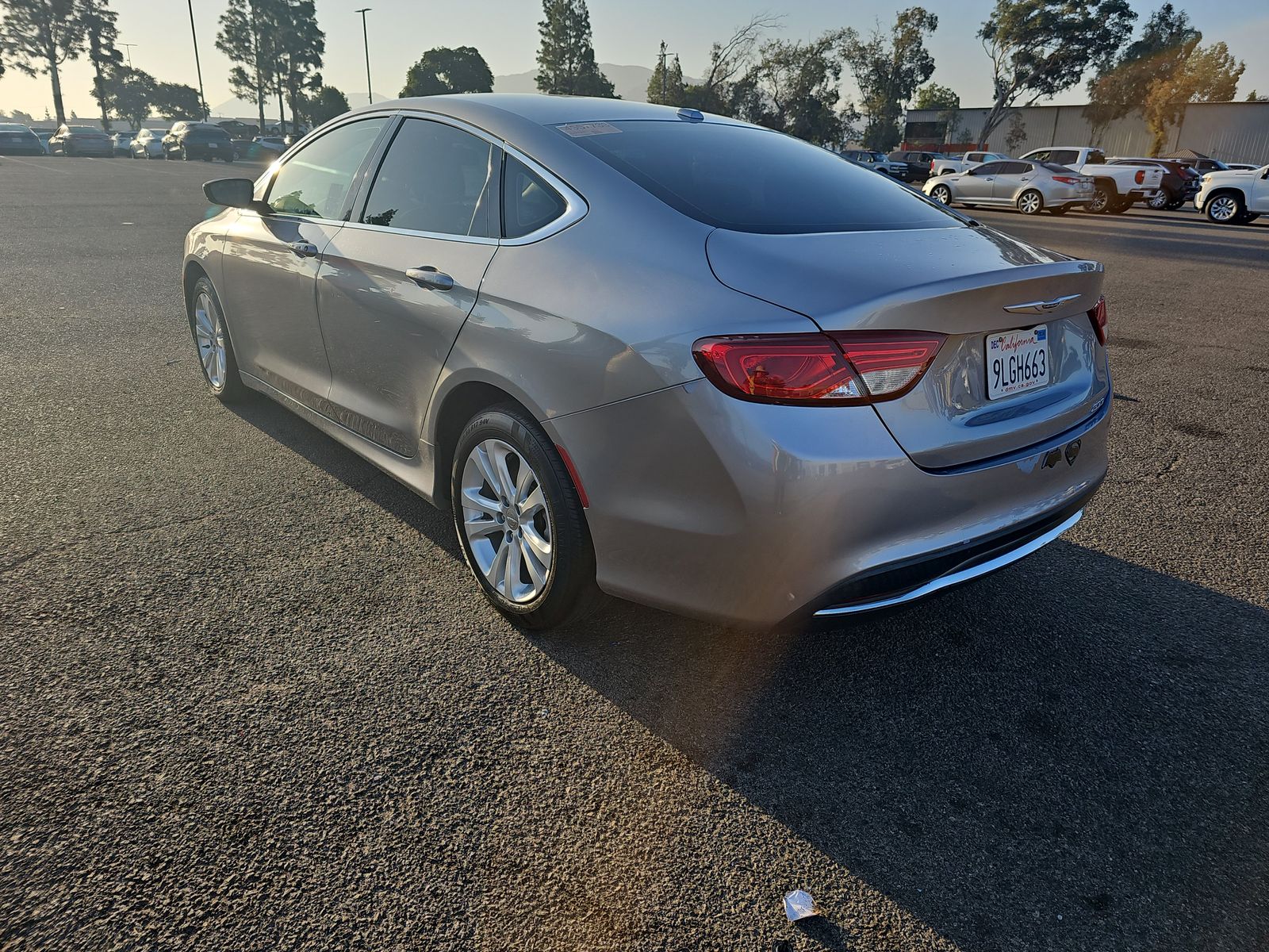 2016 Chrysler 200 Limited FWD