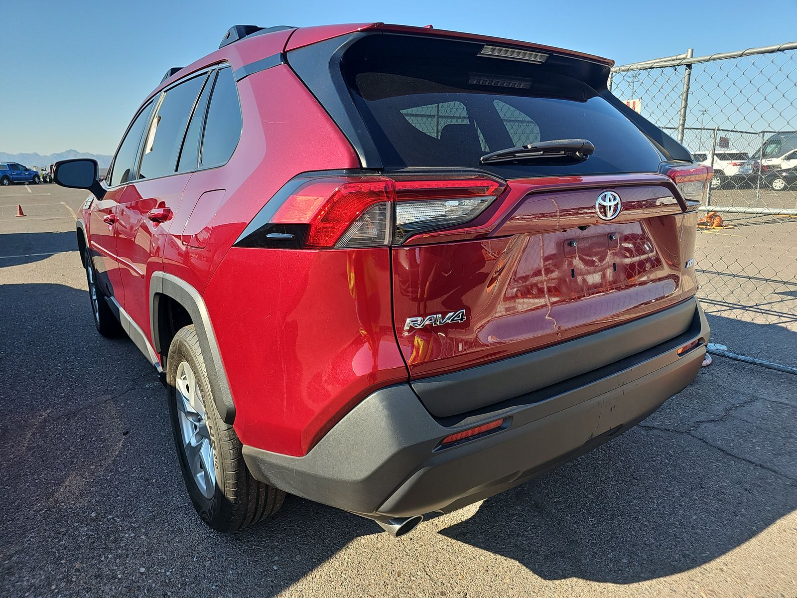 2020 Toyota RAV4 XLE FWD