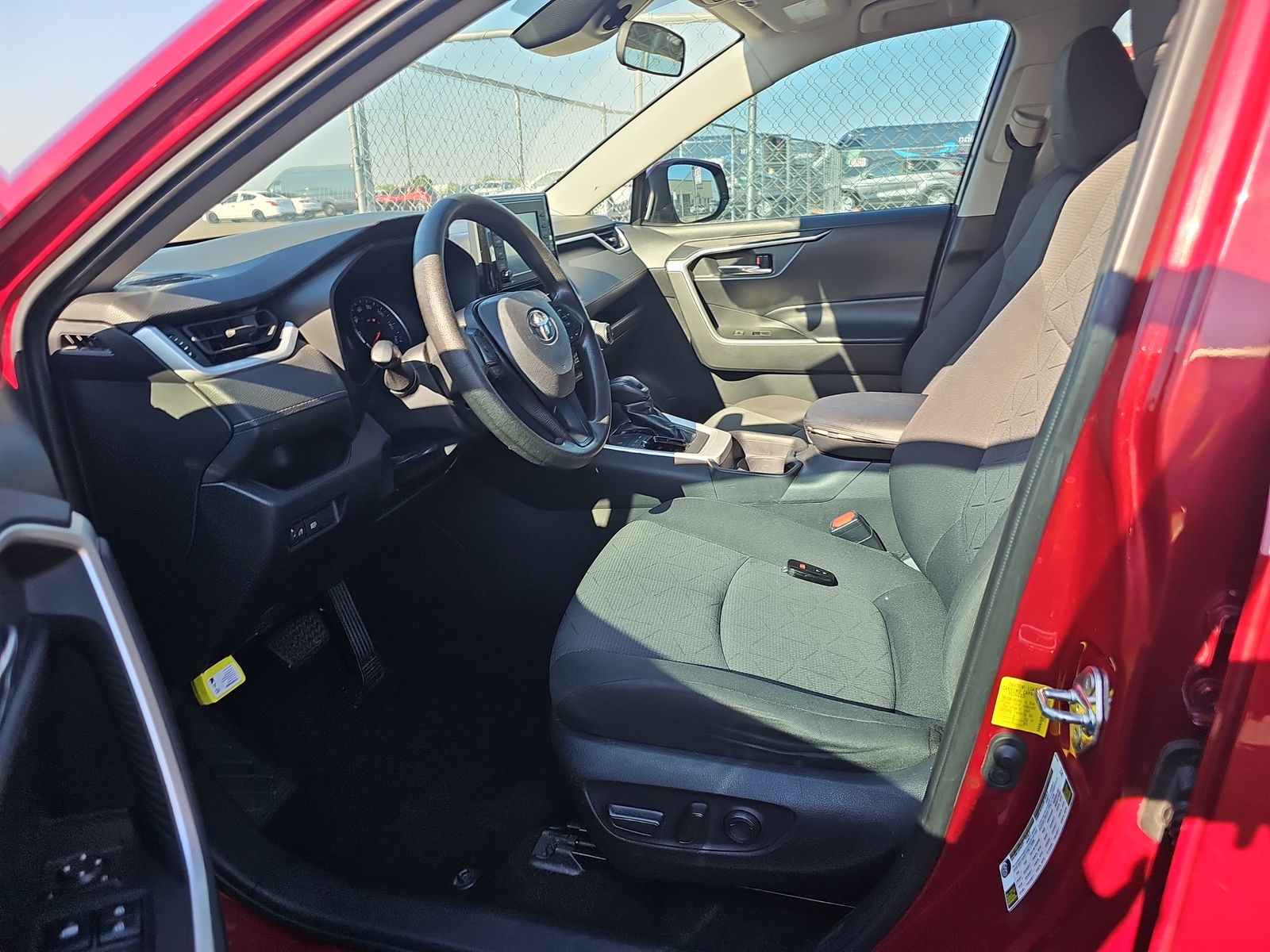 2020 Toyota RAV4 XLE FWD