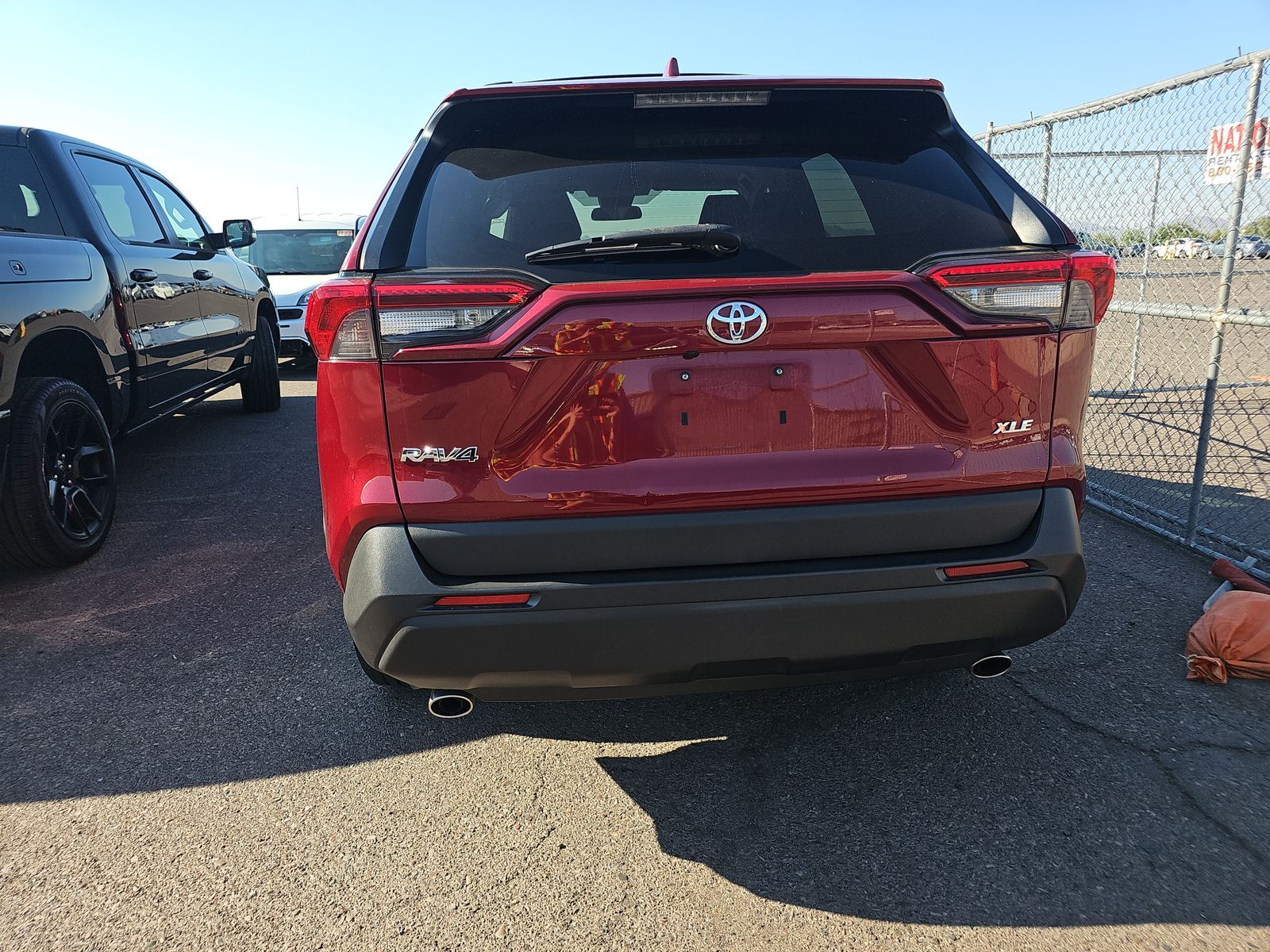 2020 Toyota RAV4 XLE FWD