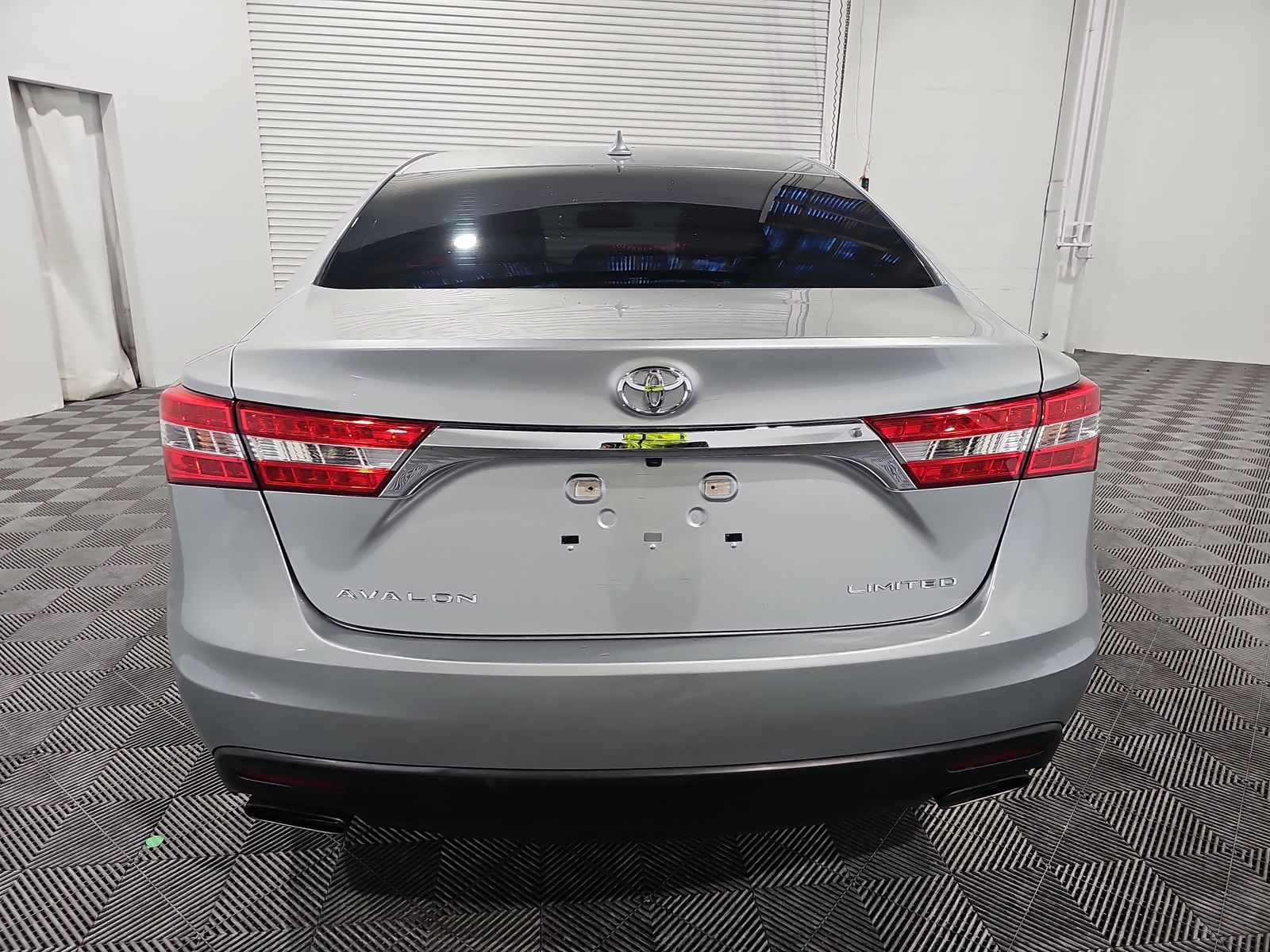 2015 Toyota Avalon Limited FWD