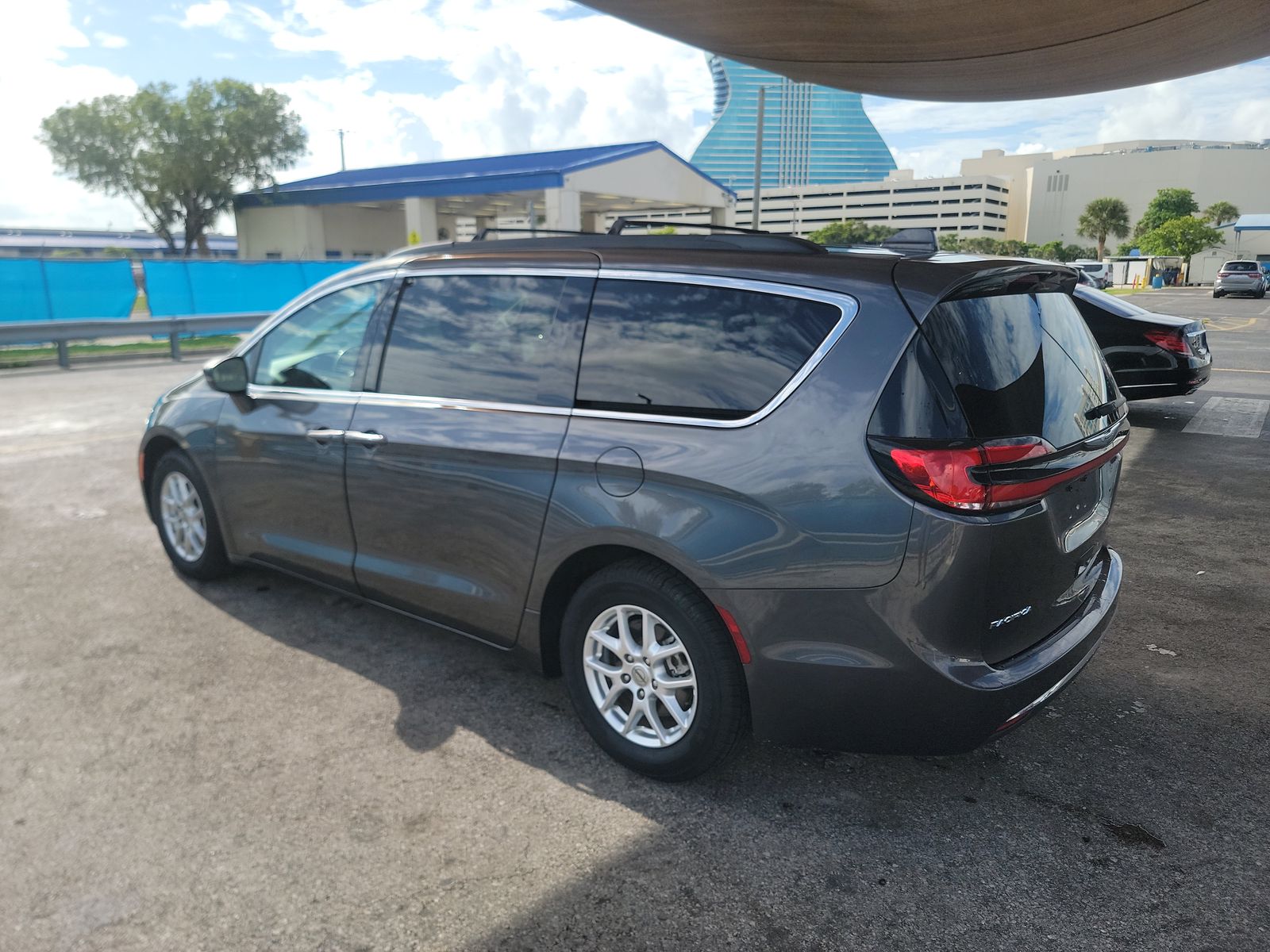 2022 Chrysler Pacifica Touring L FWD