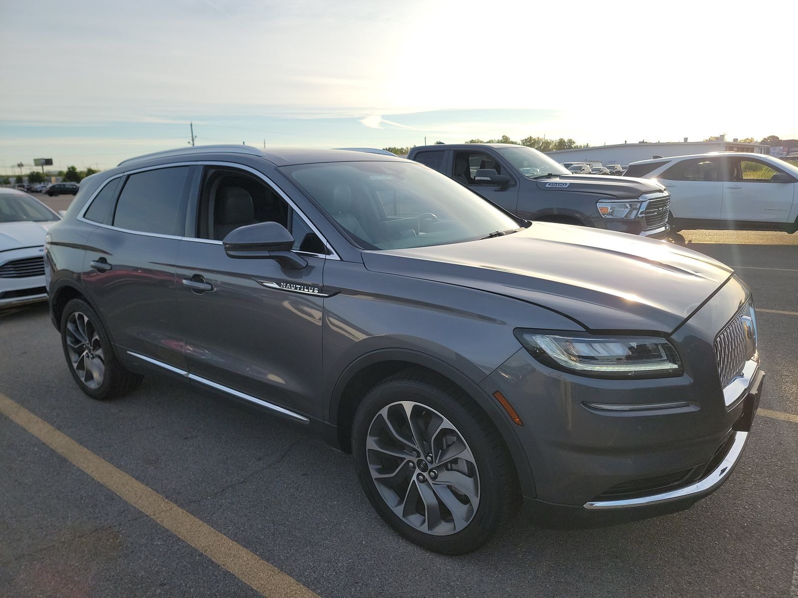 2022 Lincoln Nautilus Reserve FWD