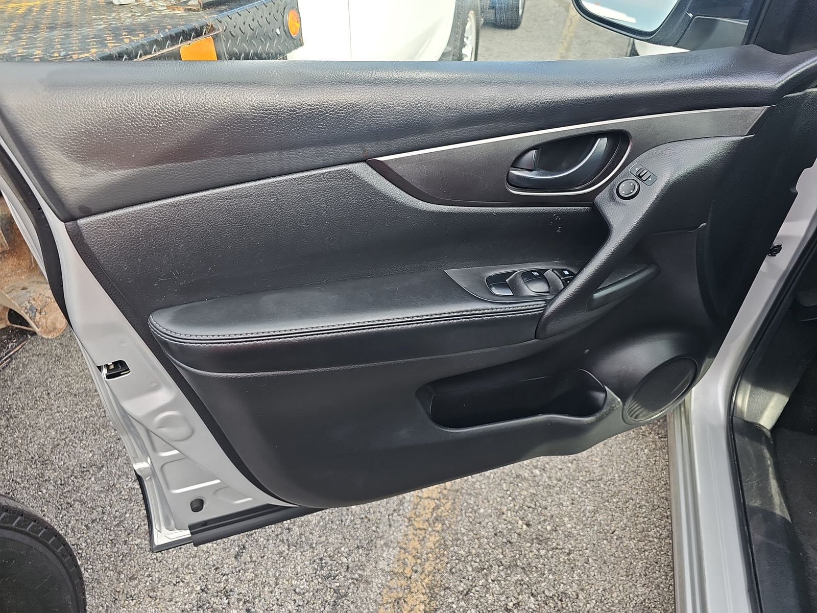 2020 Nissan Rogue Sport S FWD