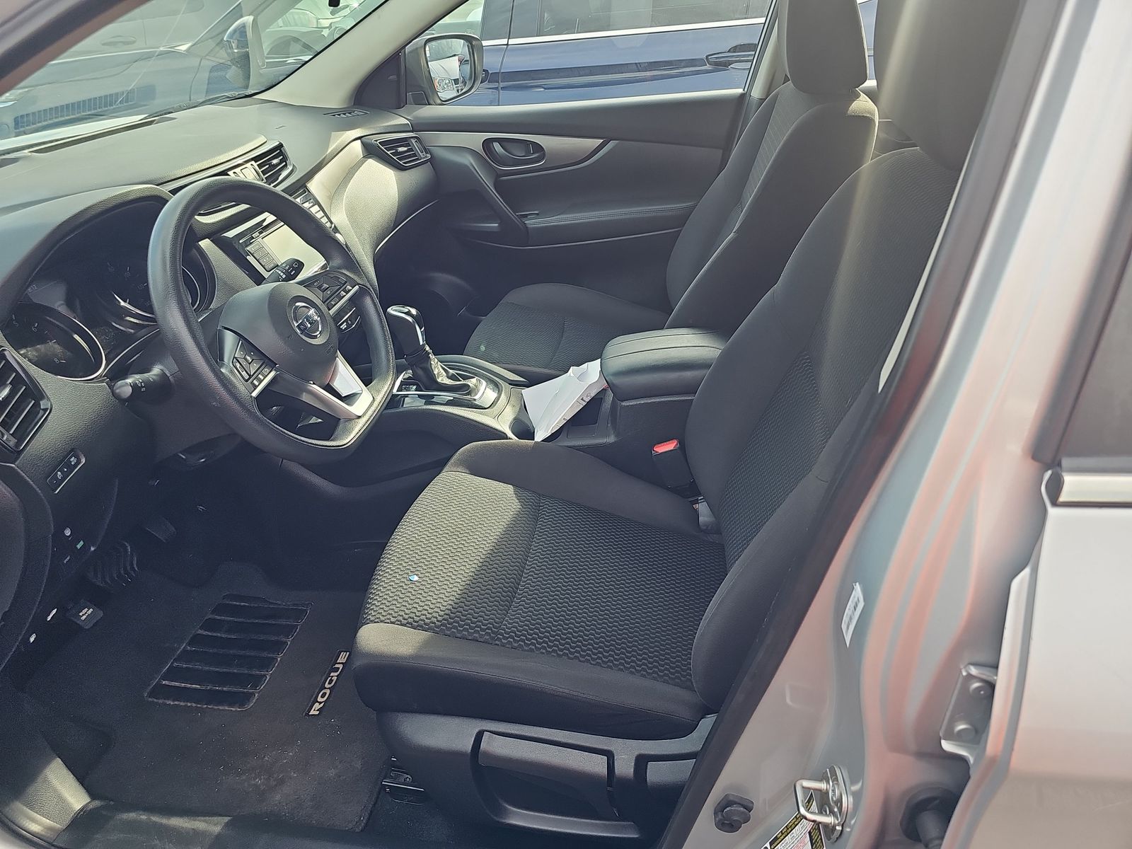 2020 Nissan Rogue Sport S FWD