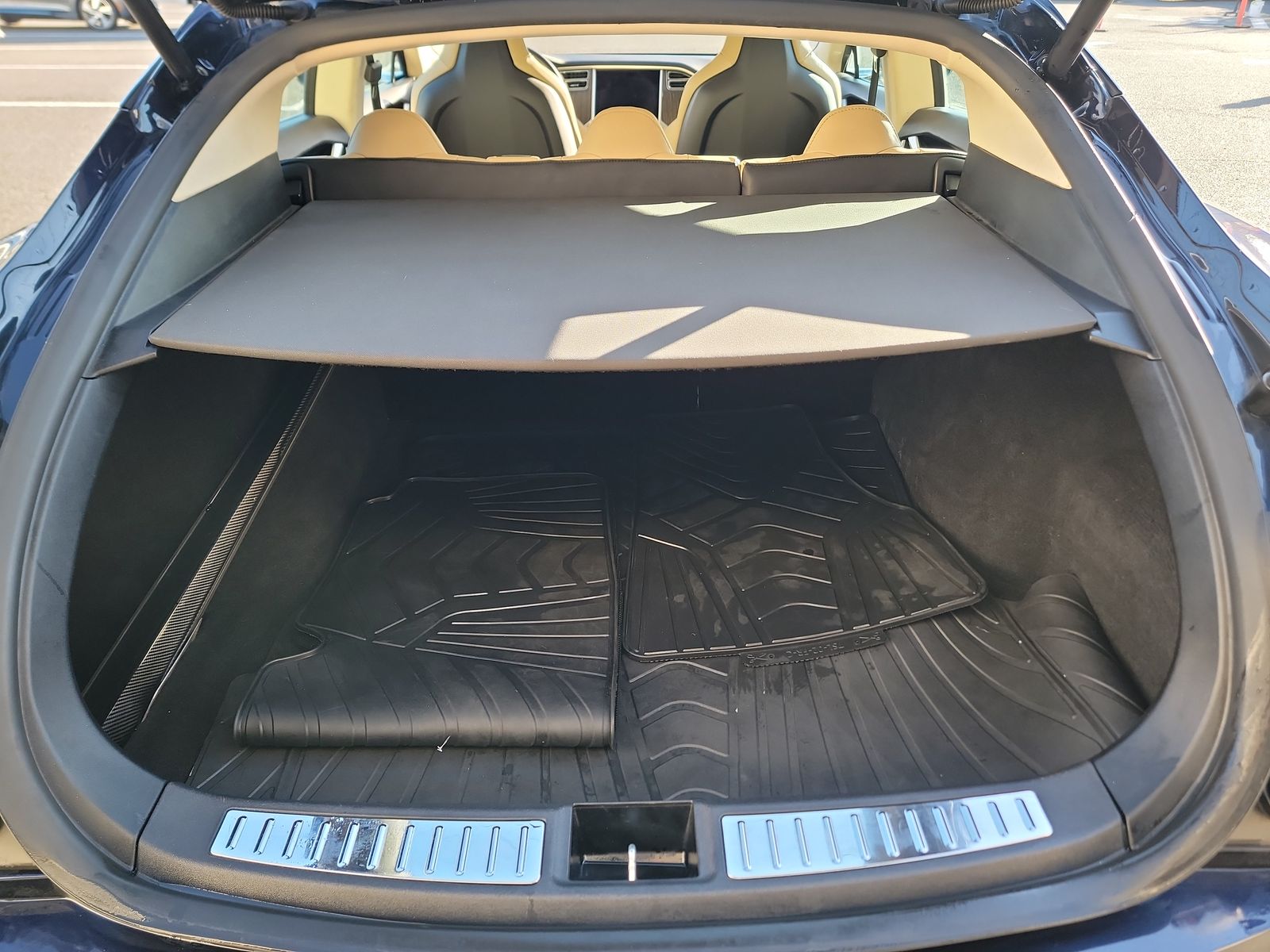 2012 Tesla Model S 40 RWD