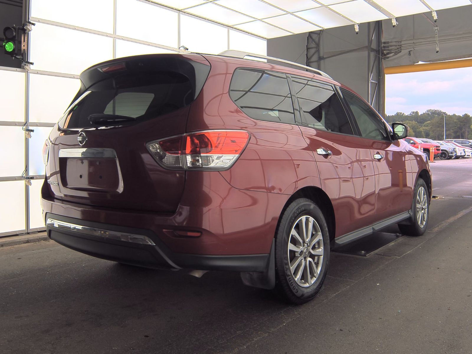 2016 Nissan Pathfinder S FWD