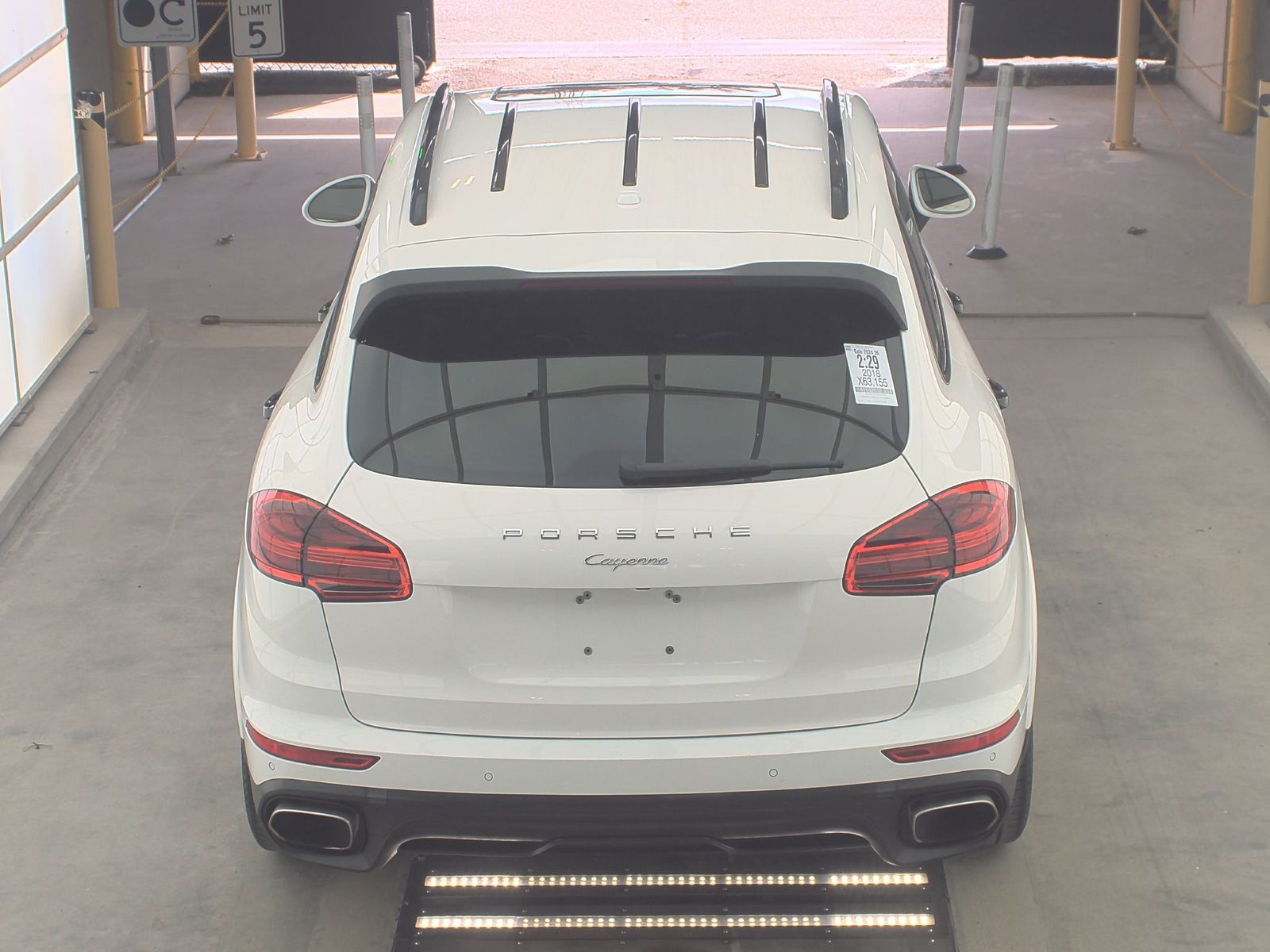 2018 Porsche Cayenne Platinum Edition AWD