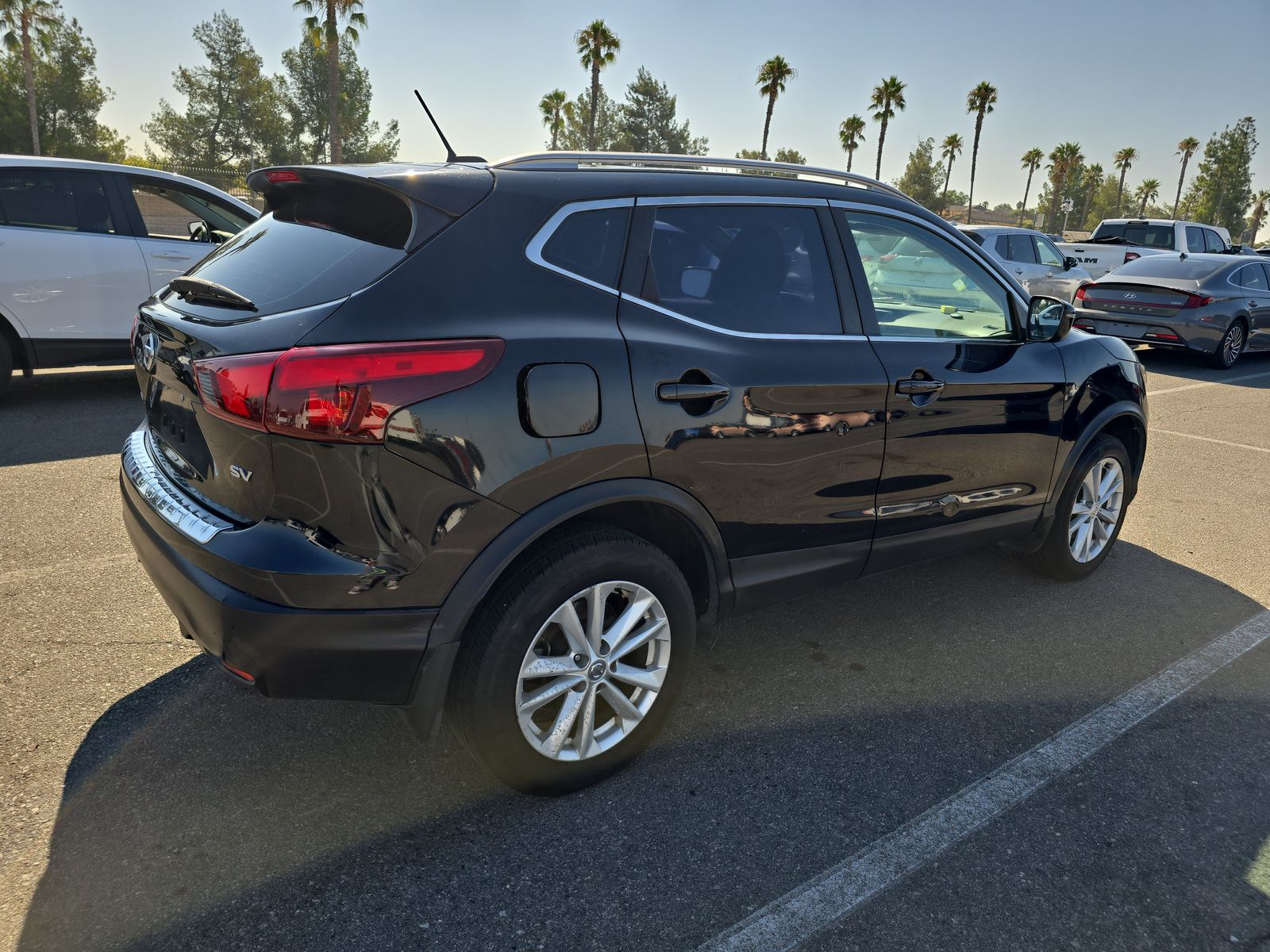 2017 Nissan Rogue Sport SV FWD