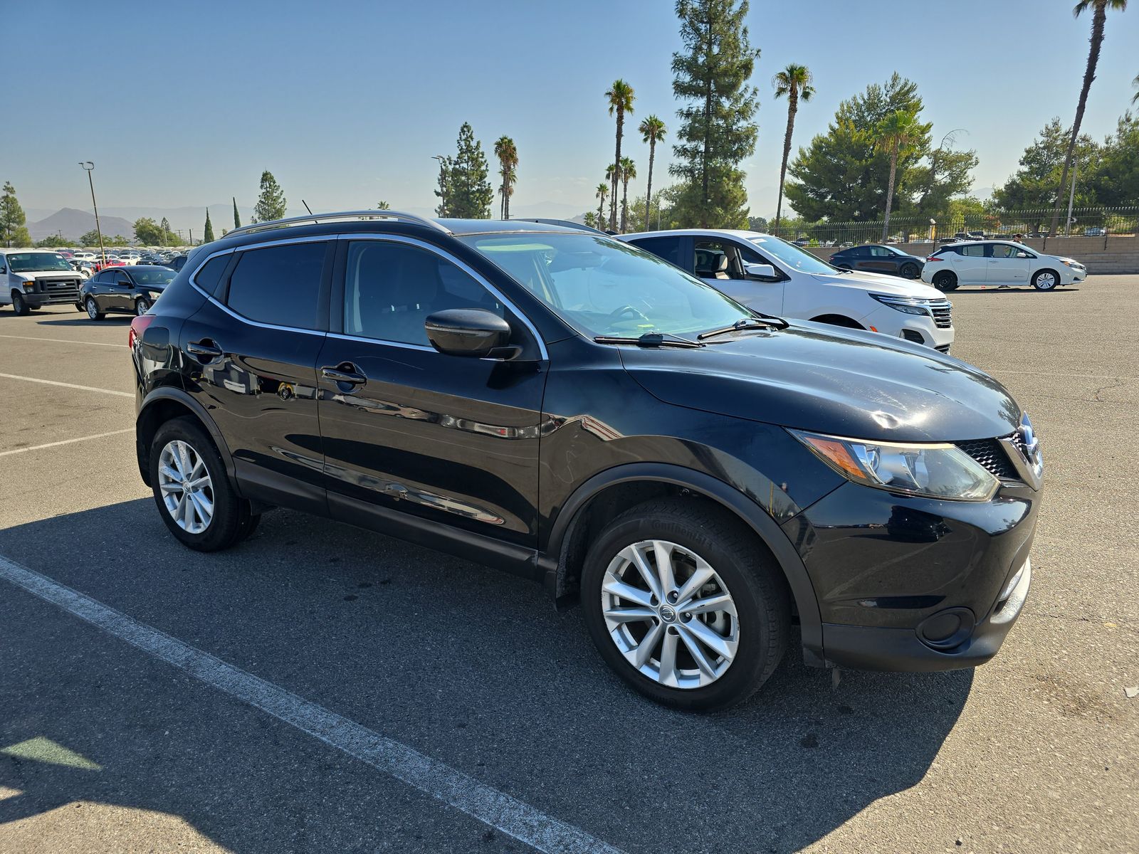 2017 Nissan Rogue Sport SV FWD