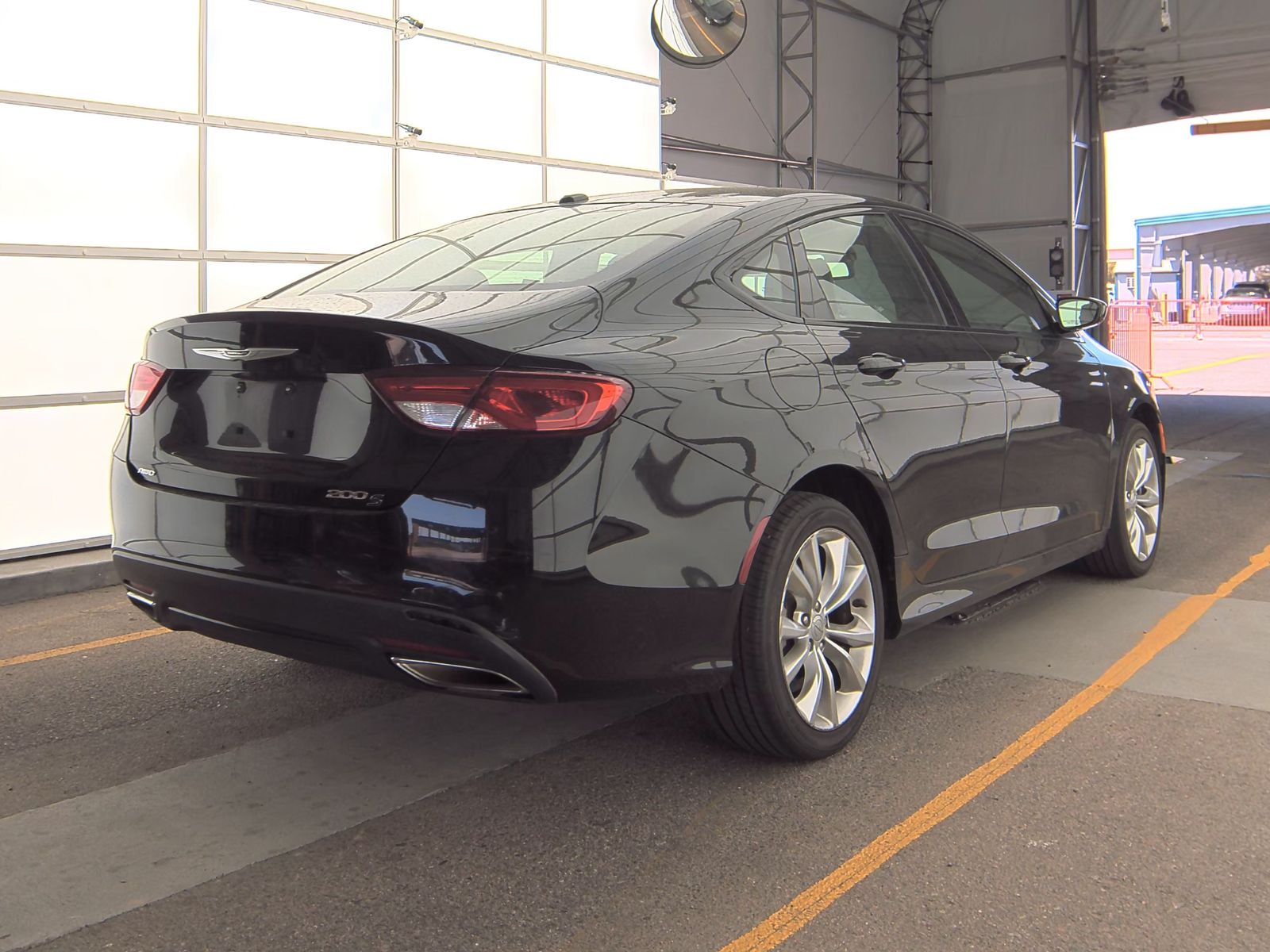 2015 Chrysler 200 S AWD