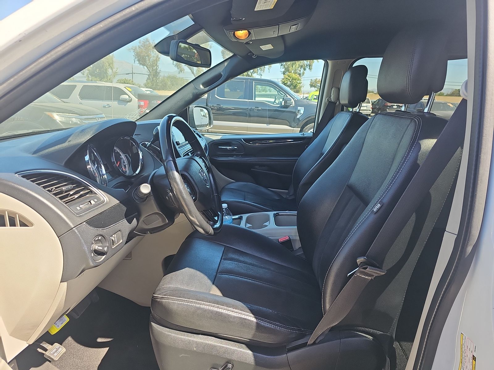 2019 Dodge Grand Caravan SXT FWD