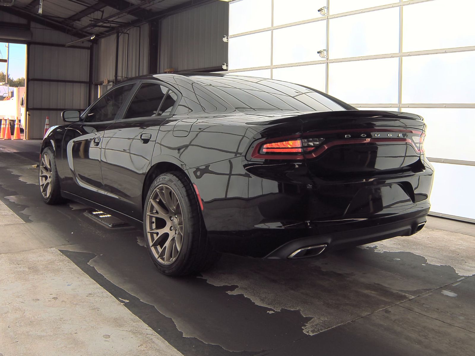 2015 Dodge Charger SE RWD