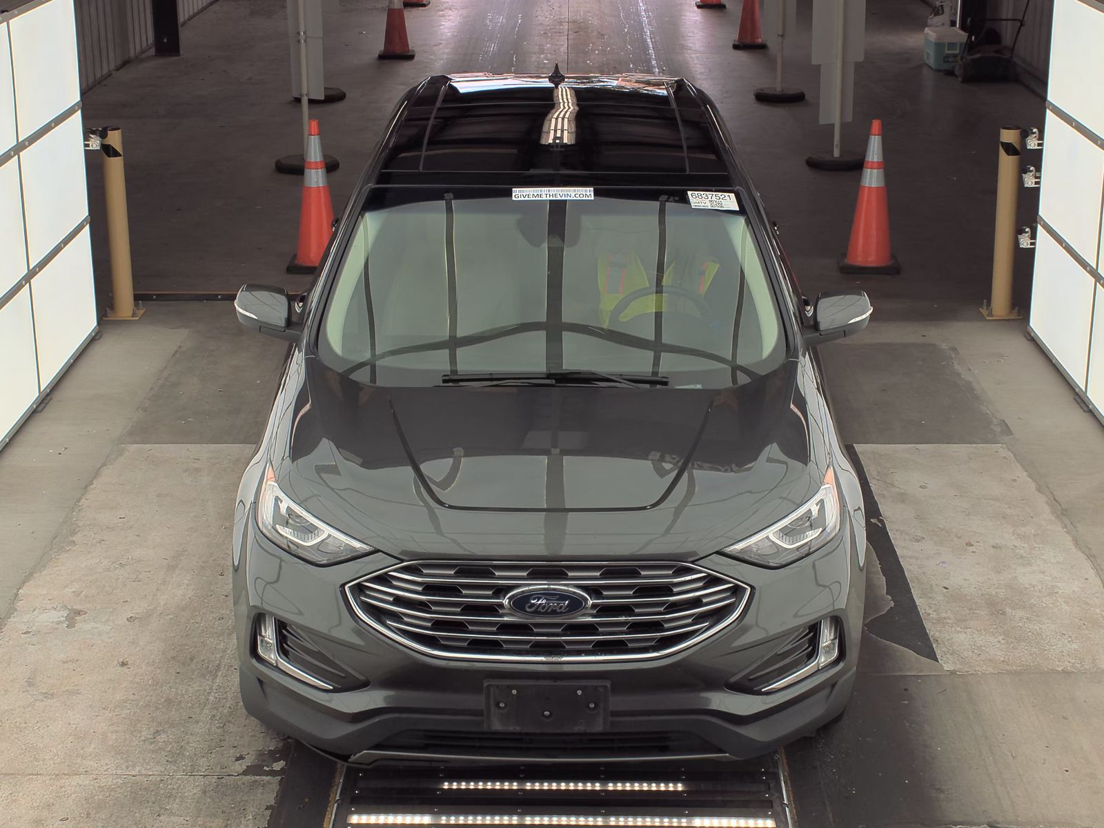 2019 Ford Edge Titanium FWD