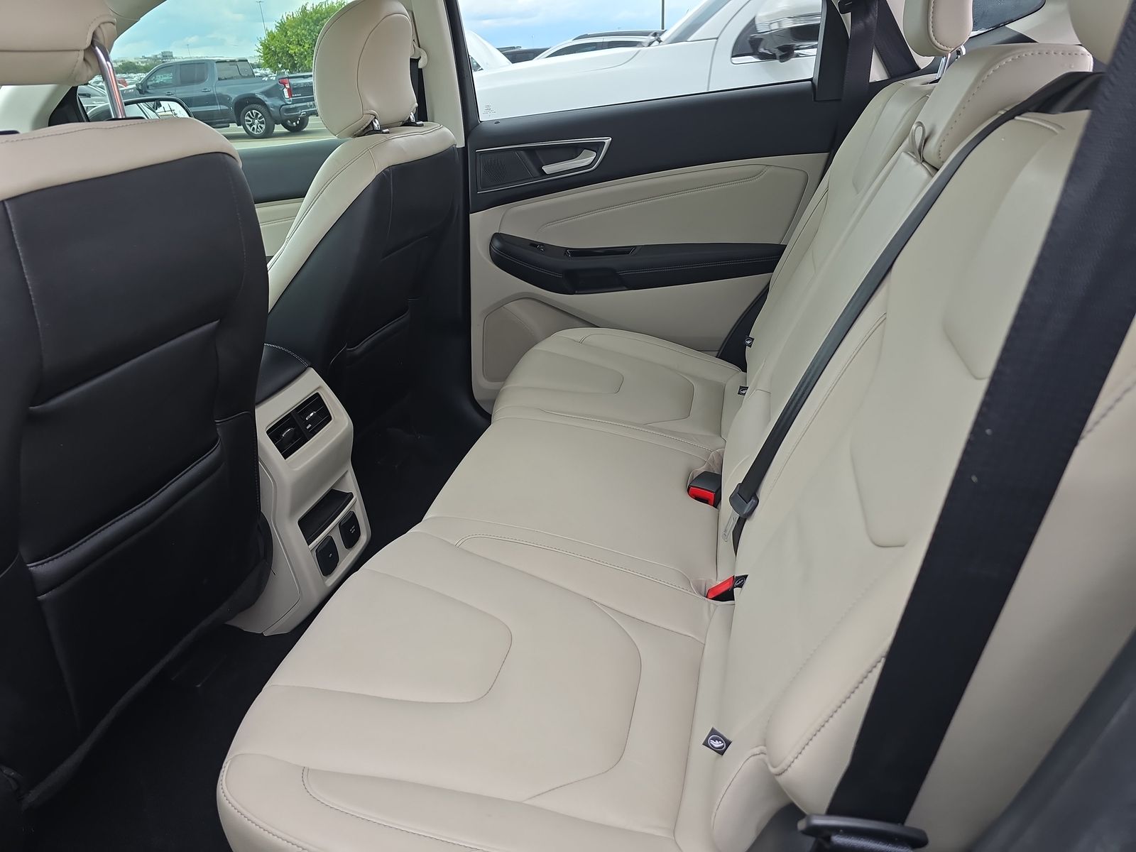 2019 Ford Edge Titanium FWD