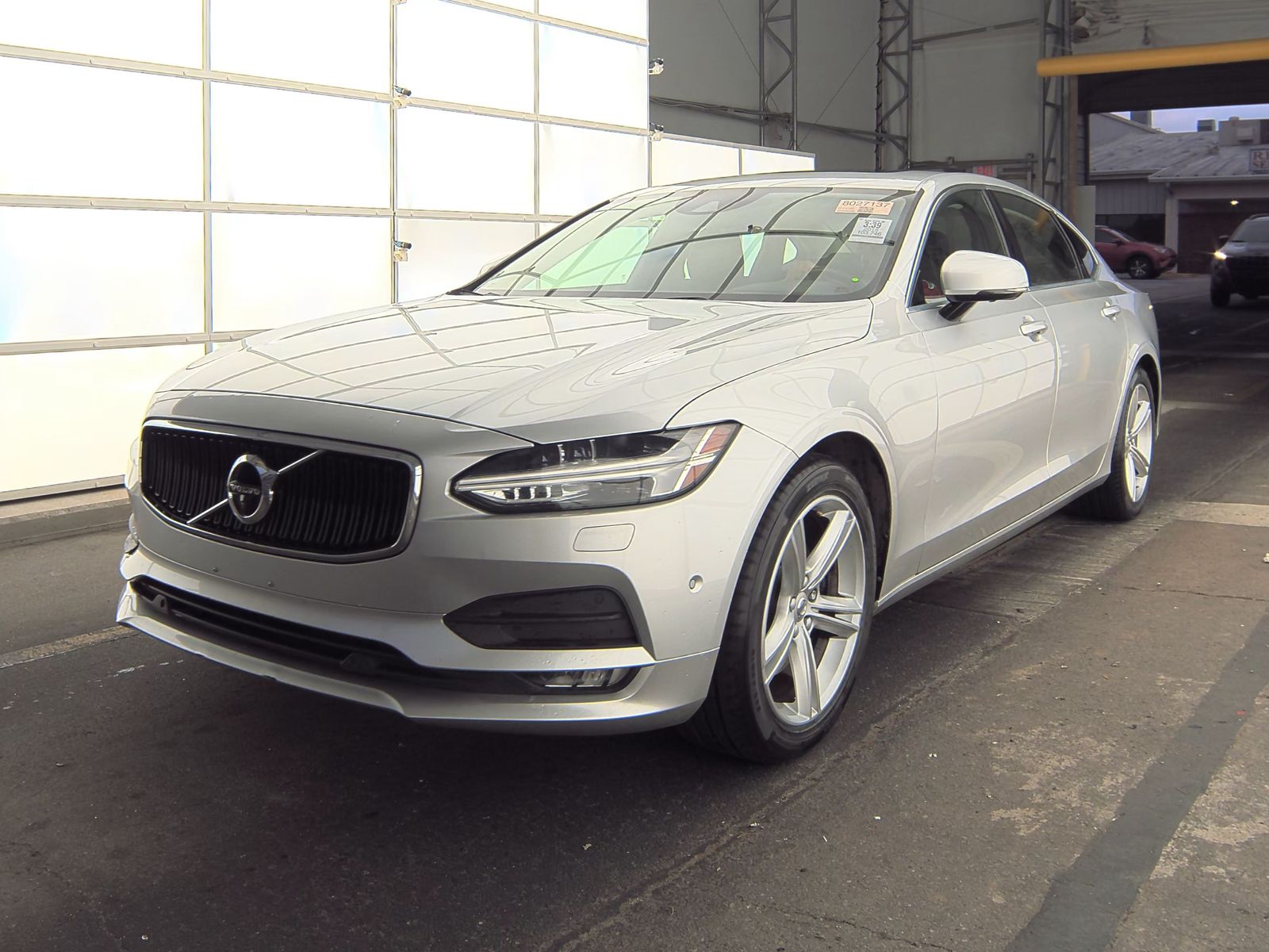 2018 Volvo S90 T5 Momentum AWD