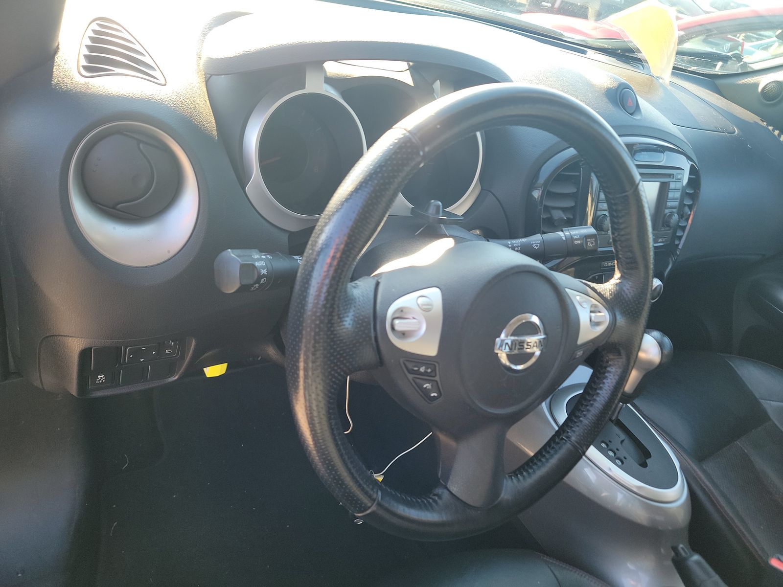 2011 Nissan JUKE SL FWD