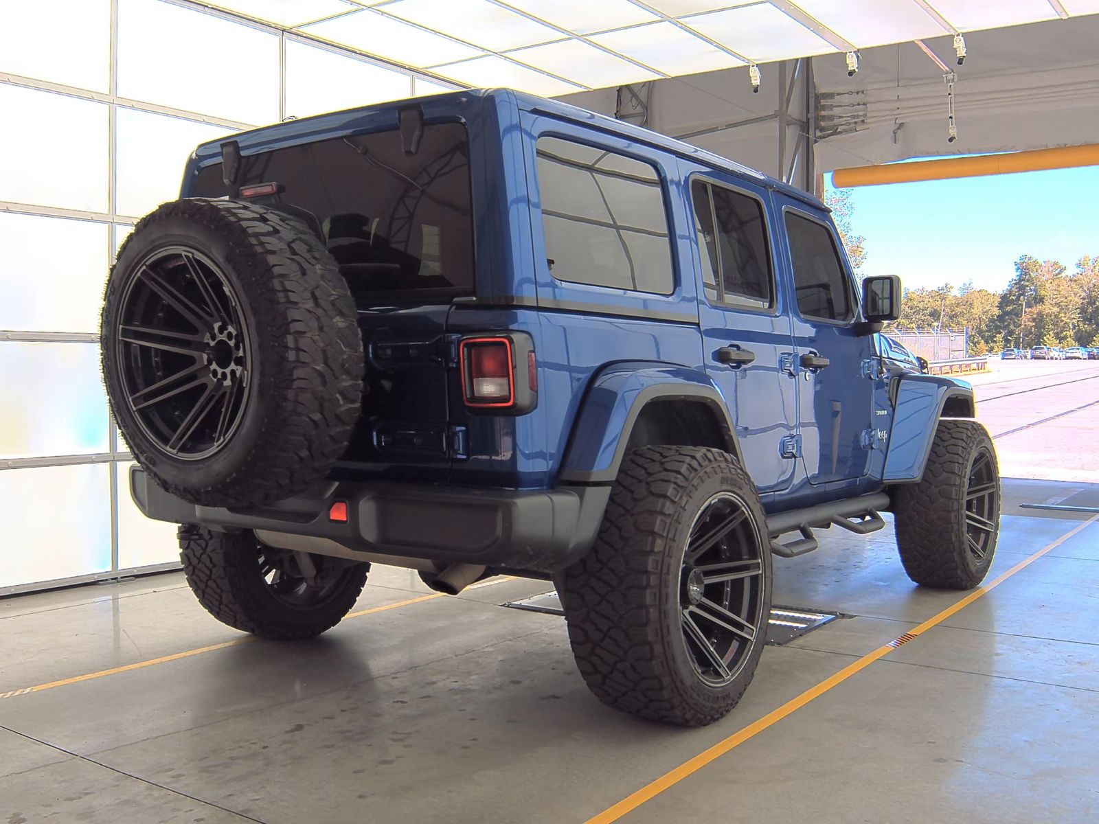 2020 Jeep Wrangler Unlimited Sahara AWD