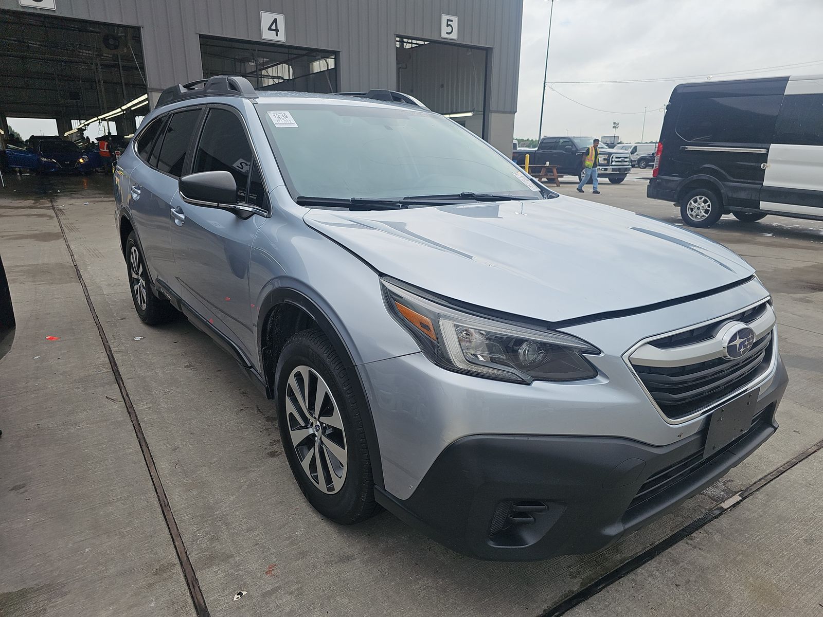 2021 Subaru Outback Base AWD